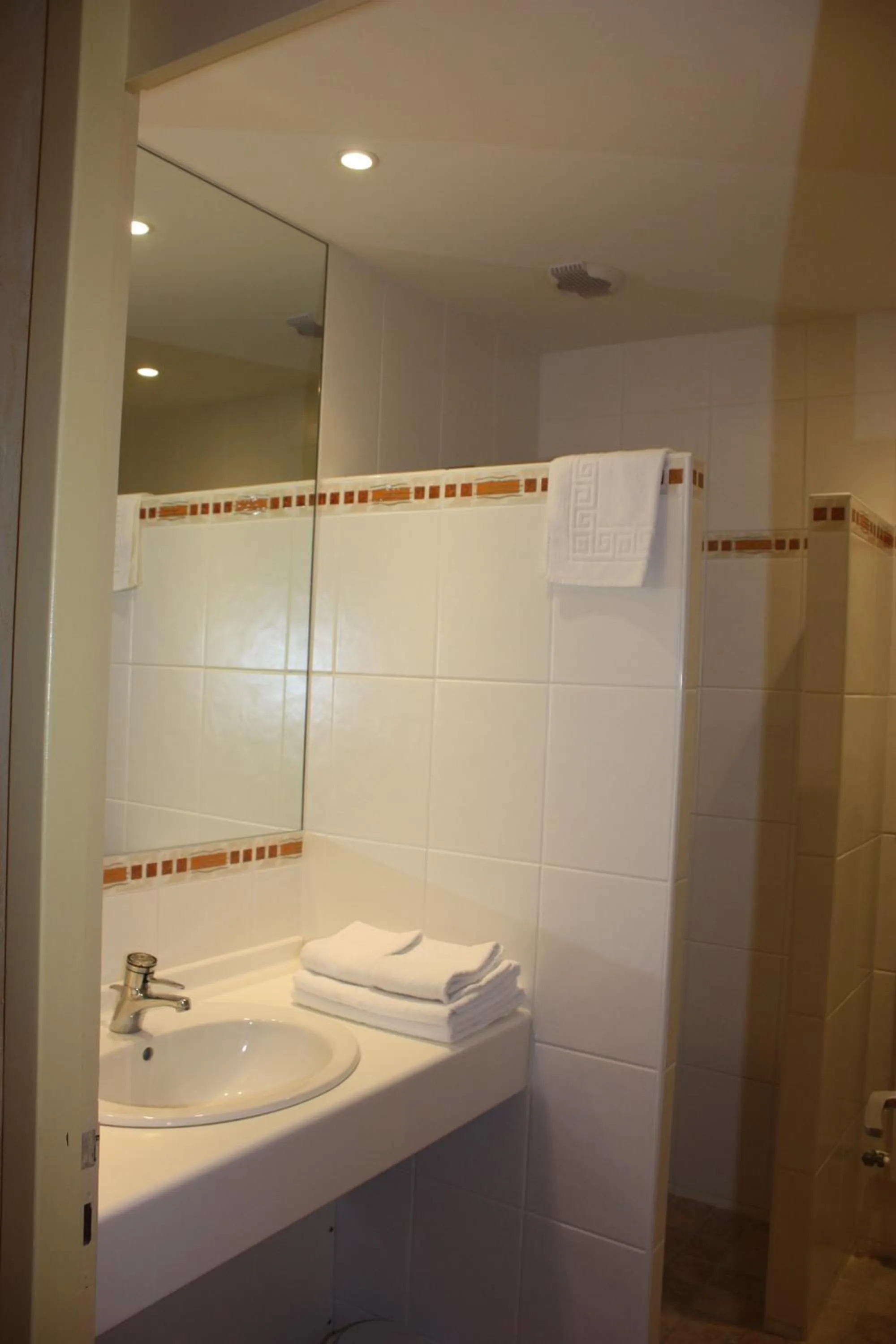 Bathroom in Hotel le Chalet