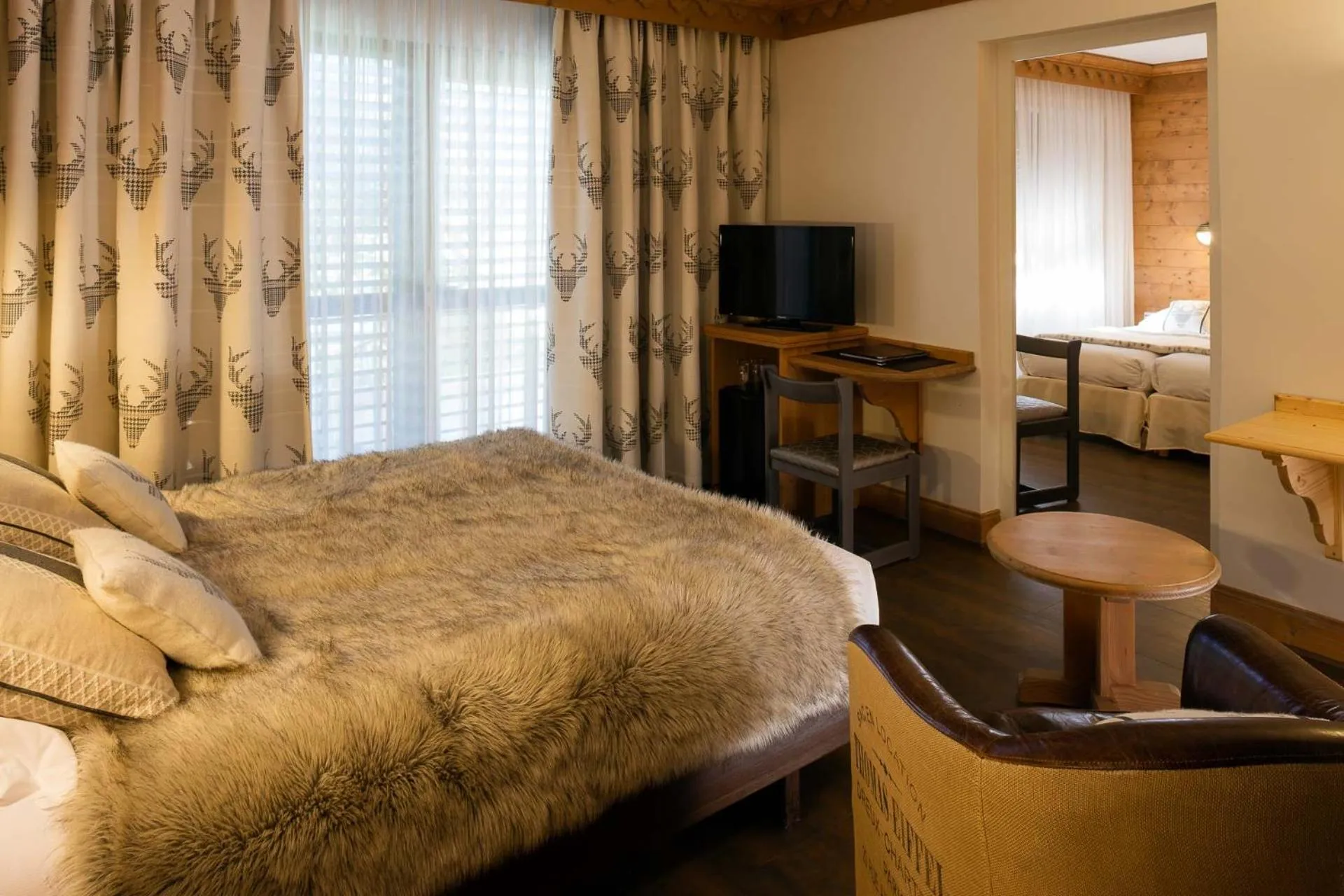 Photo of the whole room, Bed in Hotel le Chalet