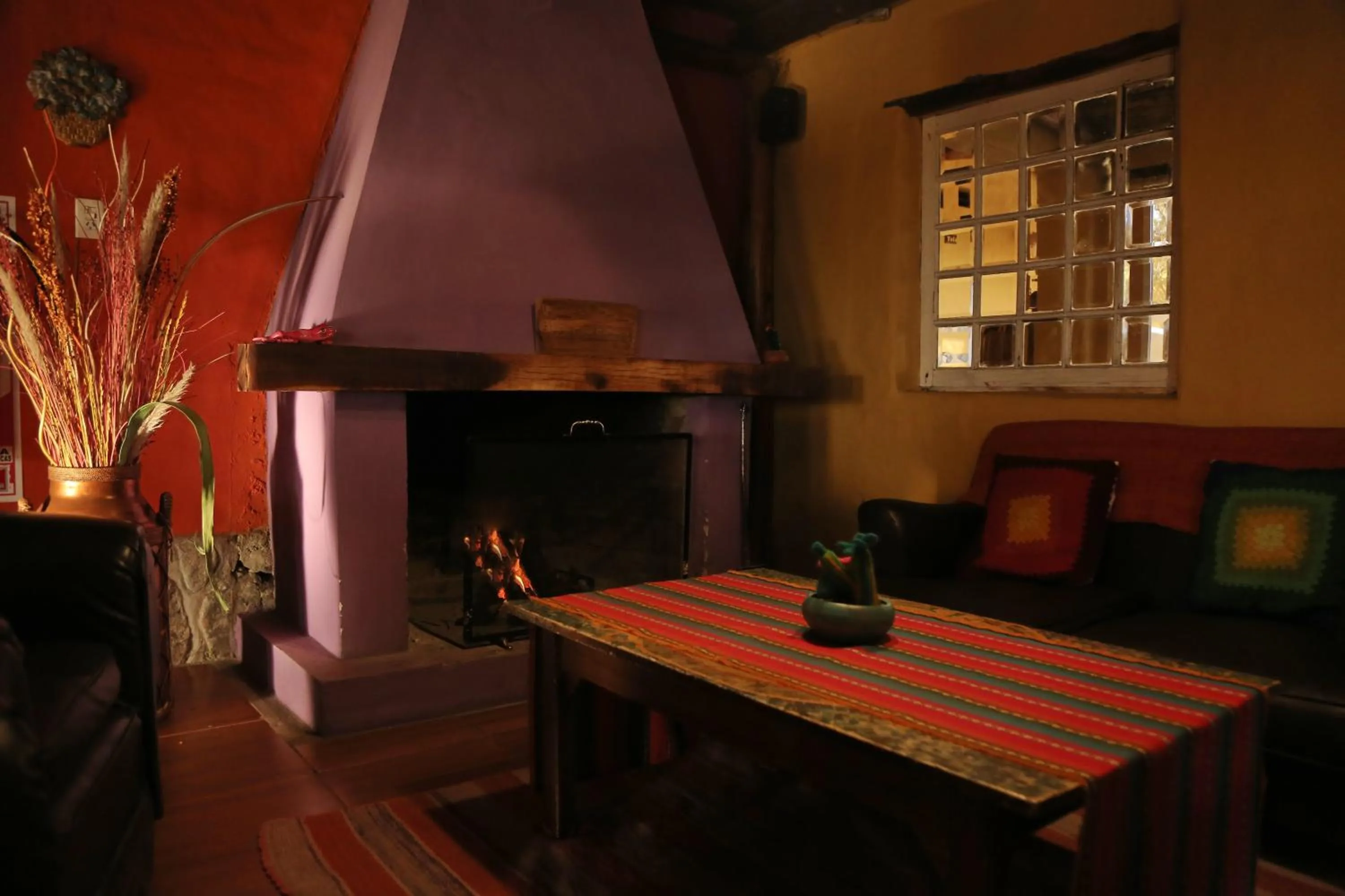 Communal lounge/ TV room in Posada La Guadalupe