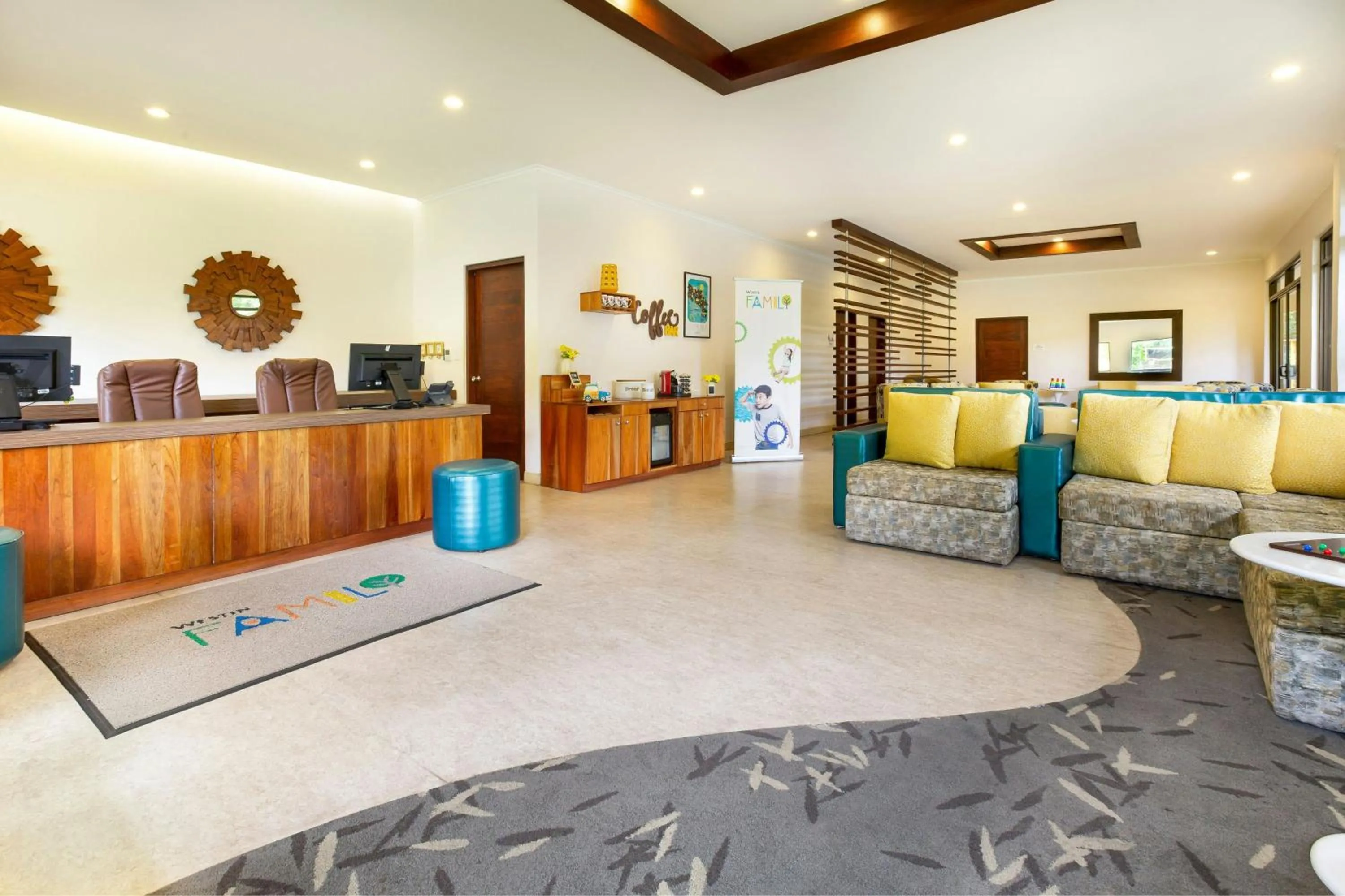 Lounge or bar in The Westin Reserva Conchal, an All-Inclusive Golf Resort & Spa