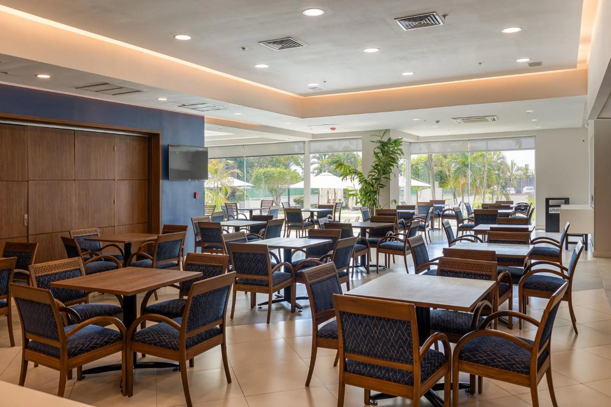 Breakfast in Holiday Inn Express Tapachula by IHG