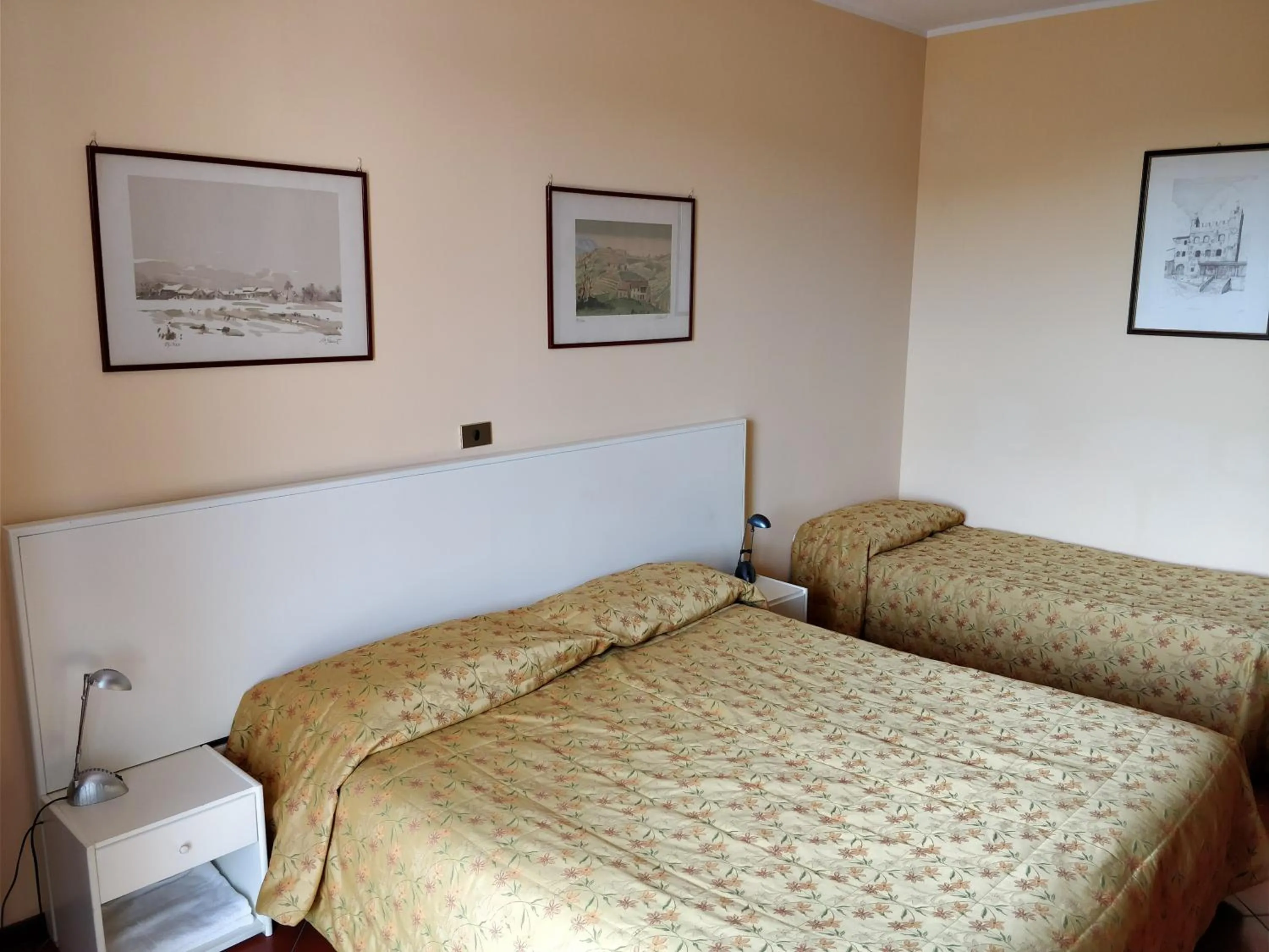 Bedroom, Bed in Hotel Barolo Classico