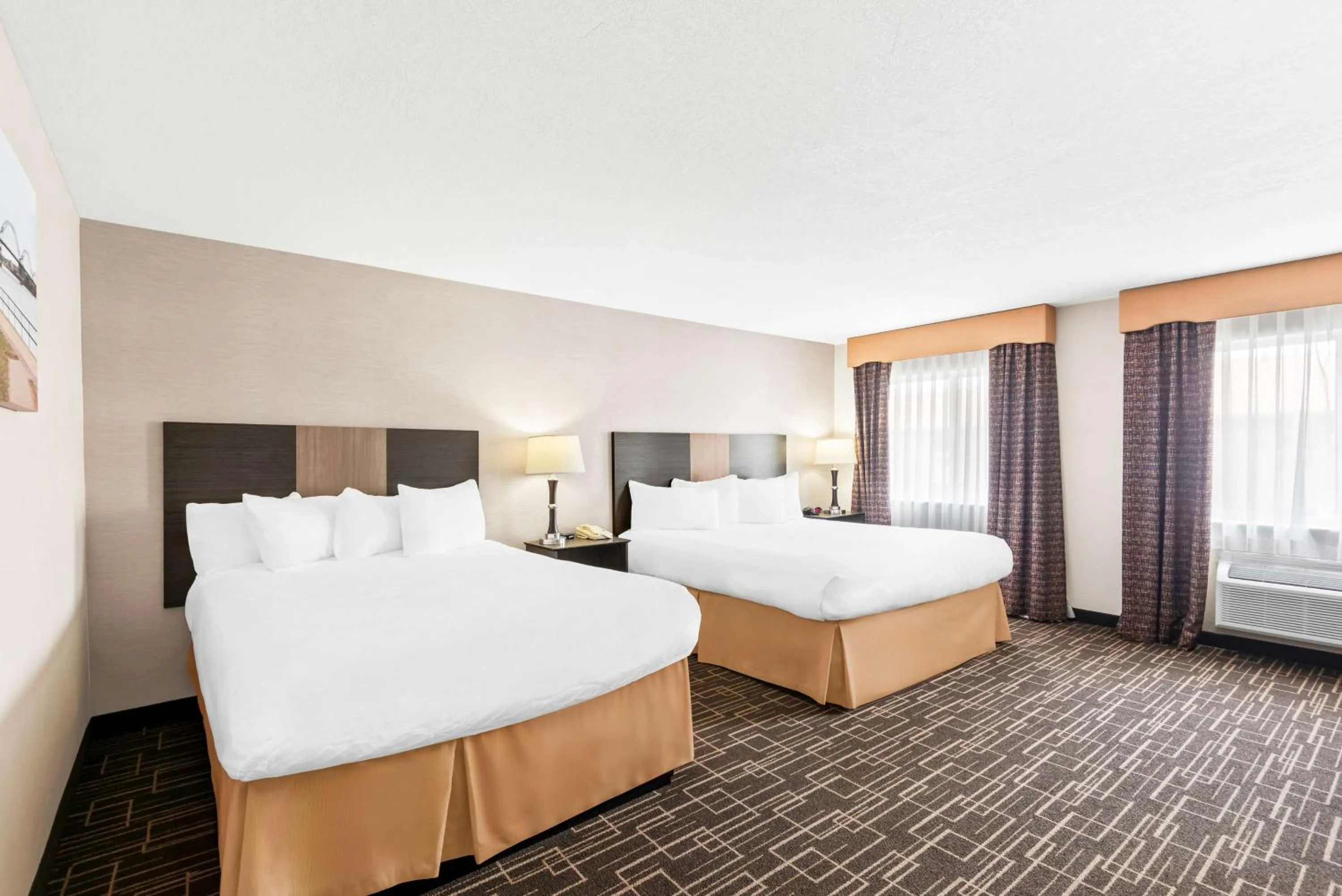 Bedroom, Bed in Best Western Airport Inn