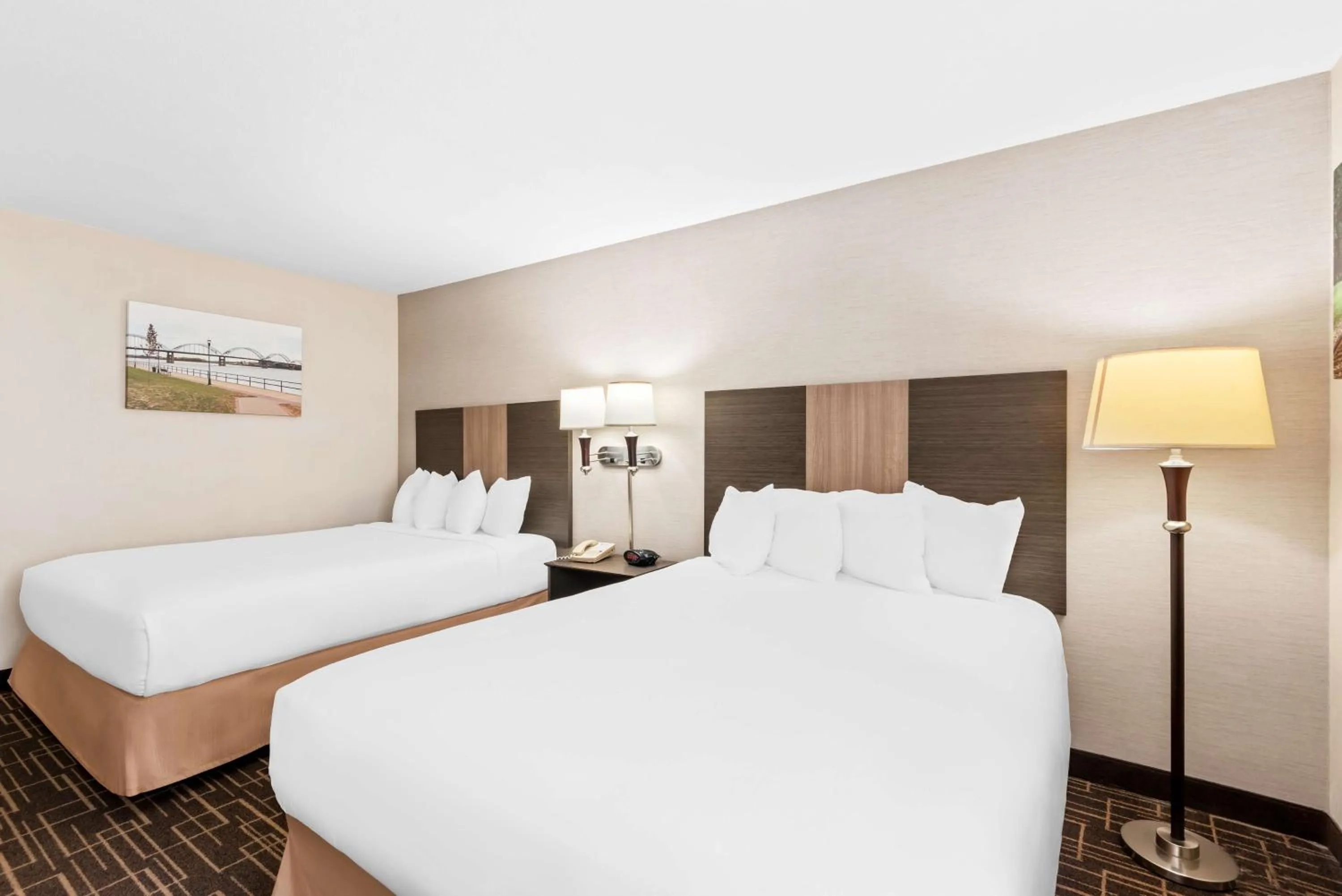 Bedroom, Bed in Best Western Airport Inn