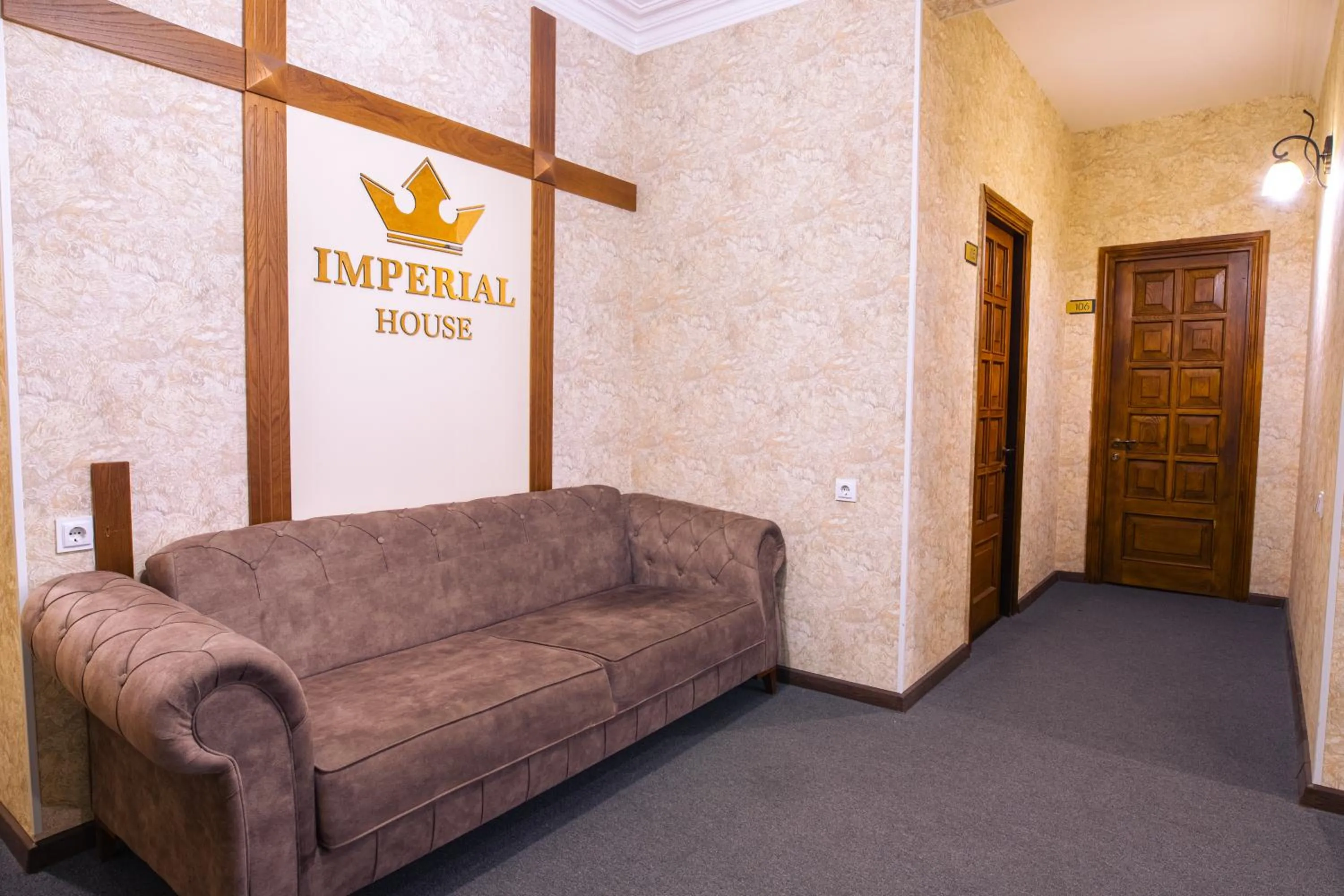 Hotel Imperial House