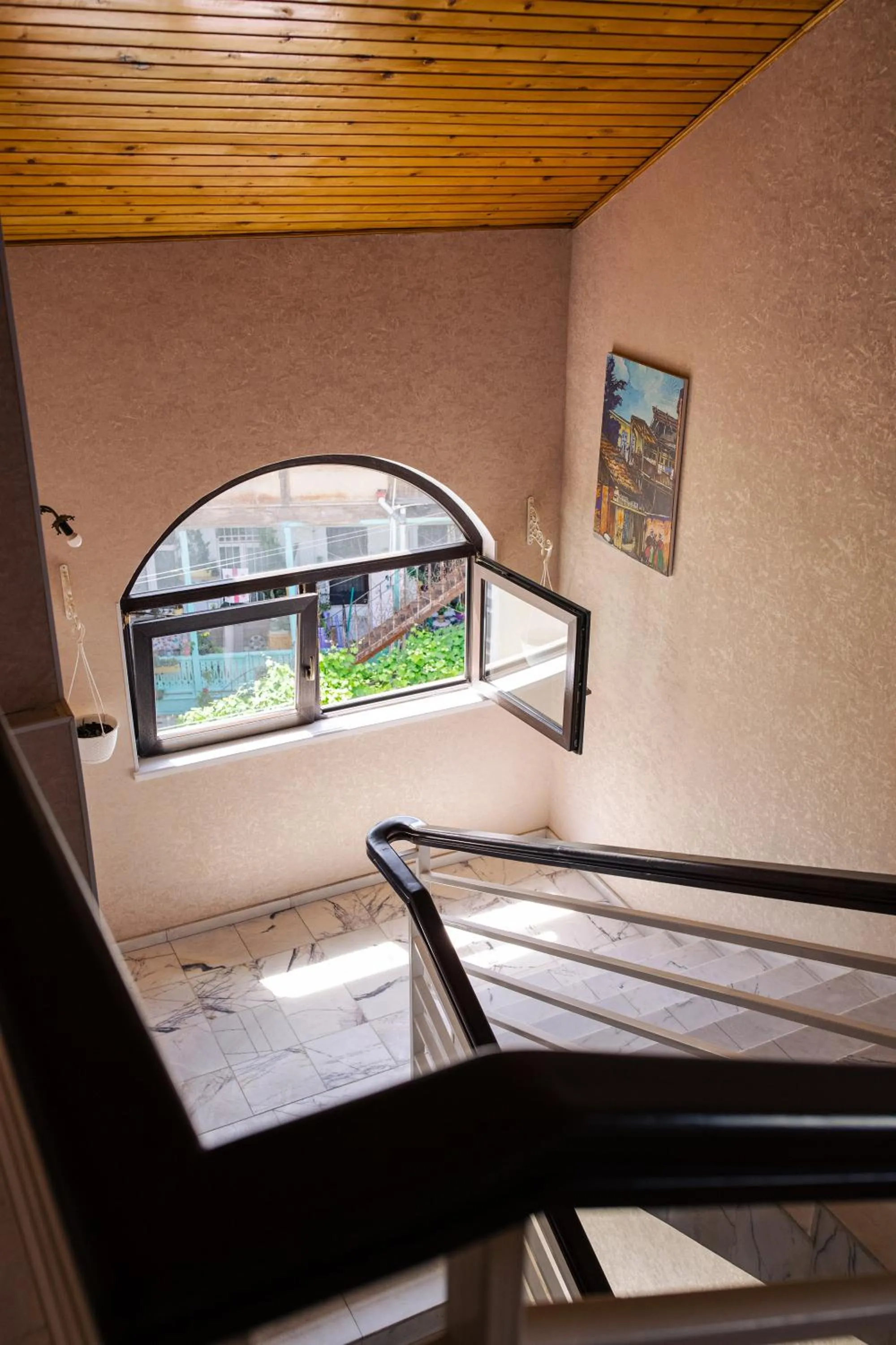 Bed in Hotel Imperial House