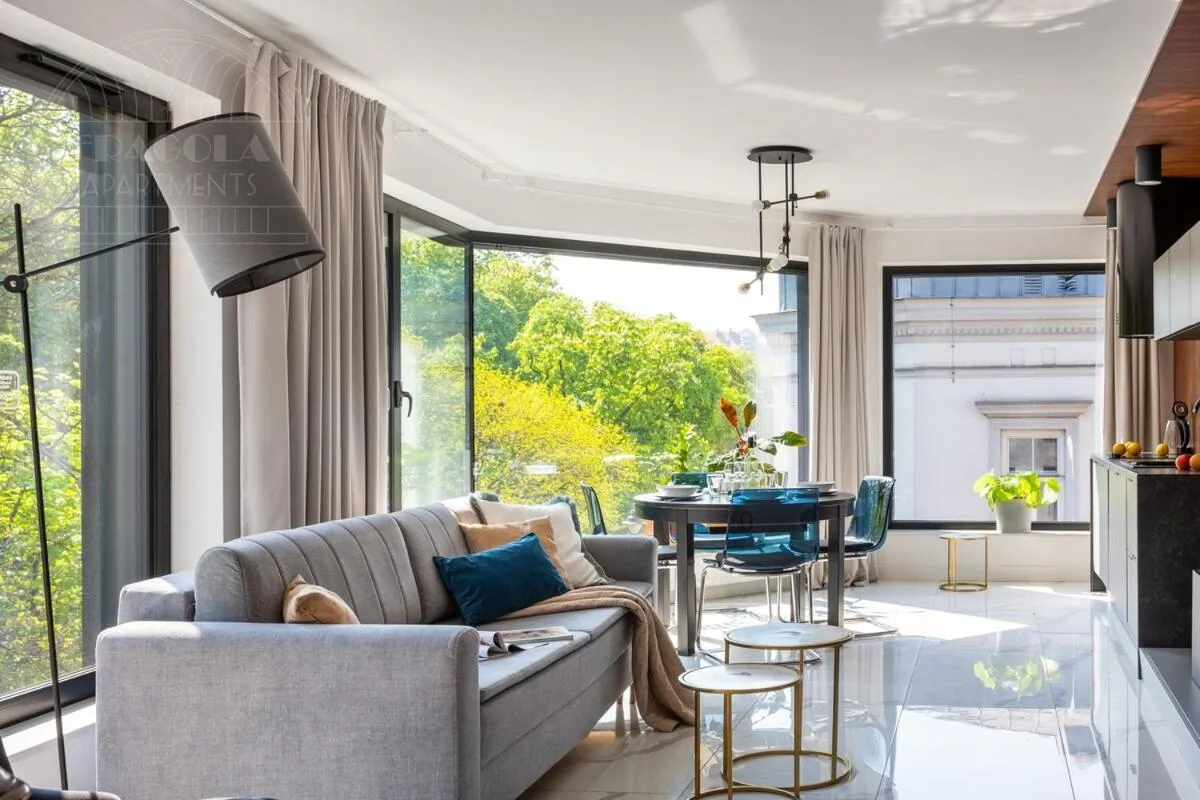 Other in Modern View of Planty Park