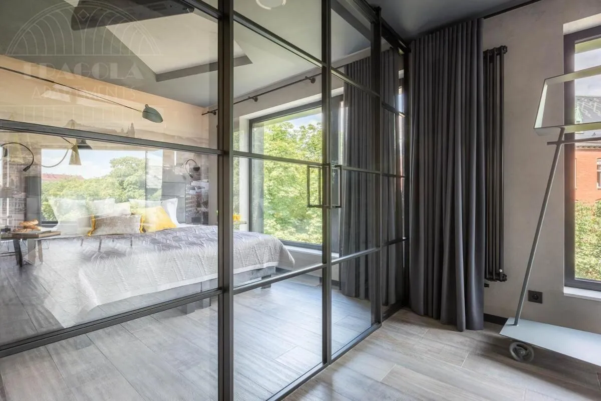 Other in Modern View of Planty Park