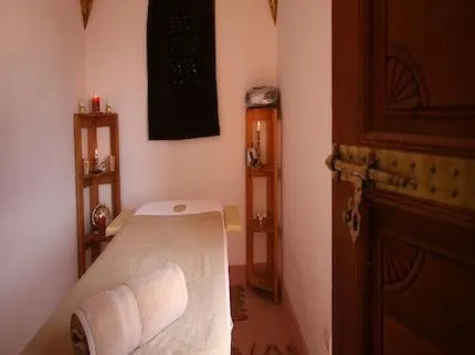 Massage, Bed in Riad Chameau FDC Hôtel SPA