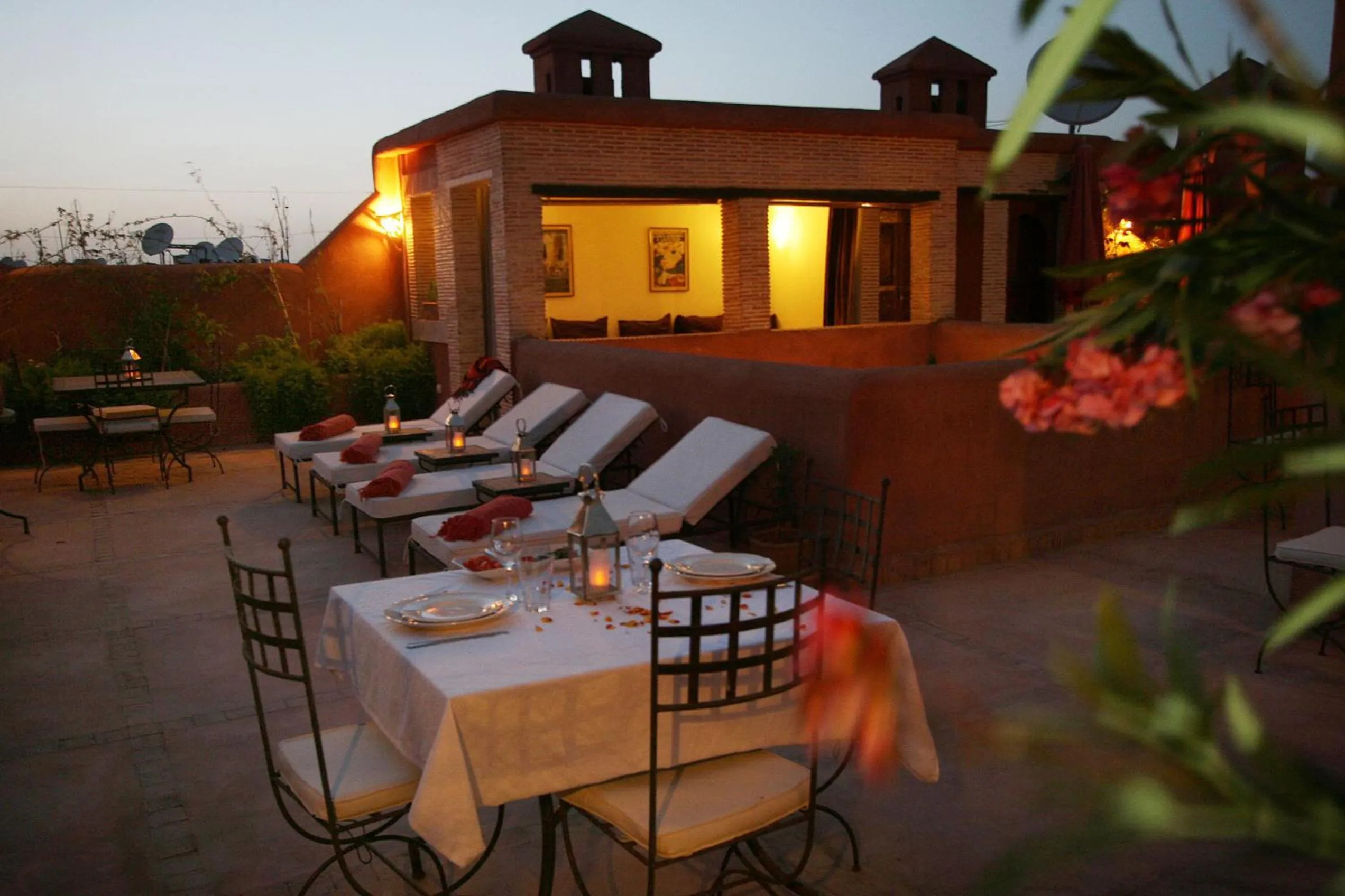 Patio in Riad Chameau FDC Hôtel SPA