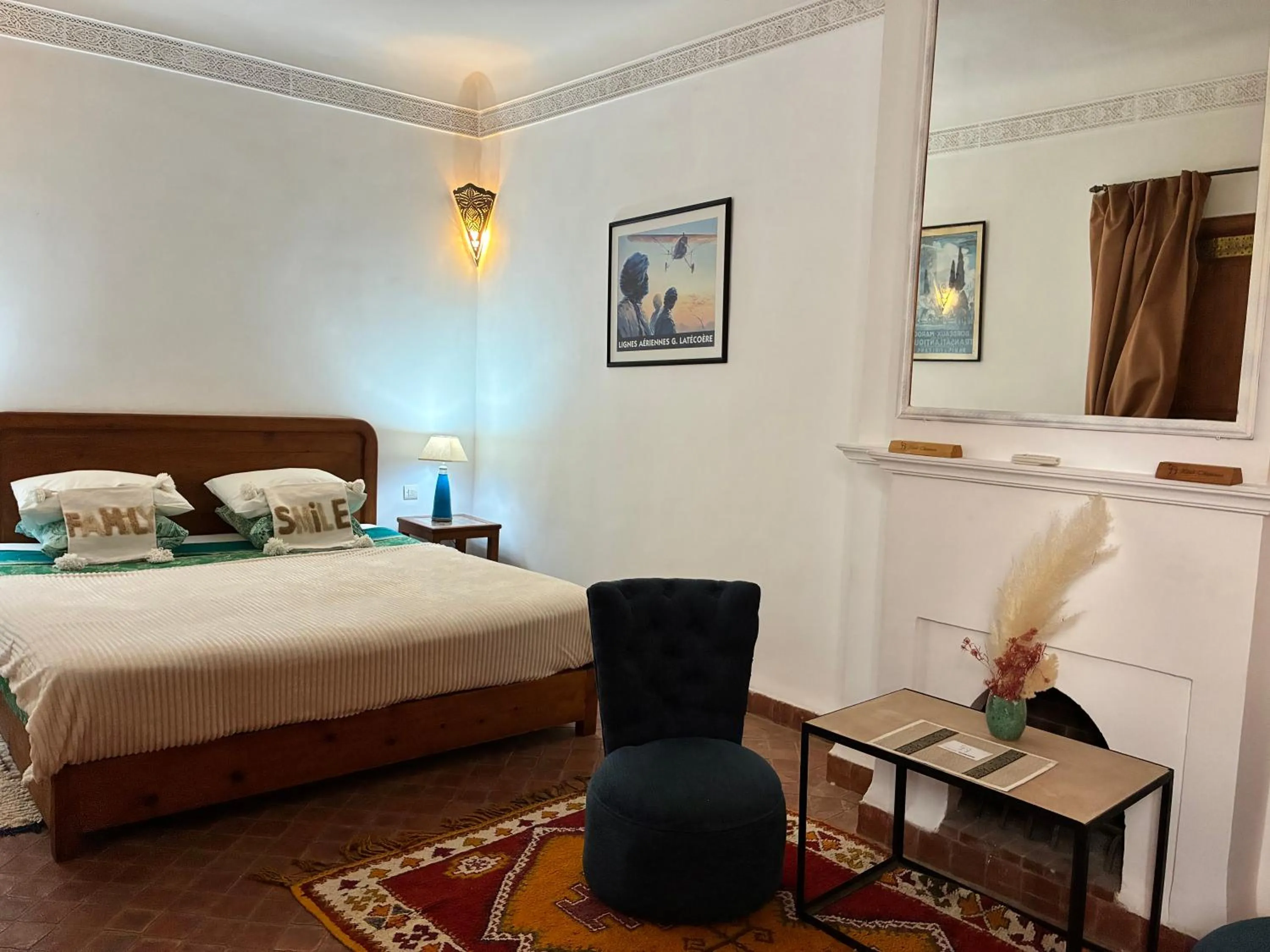 Bed in Riad Chameau FDC Hôtel SPA