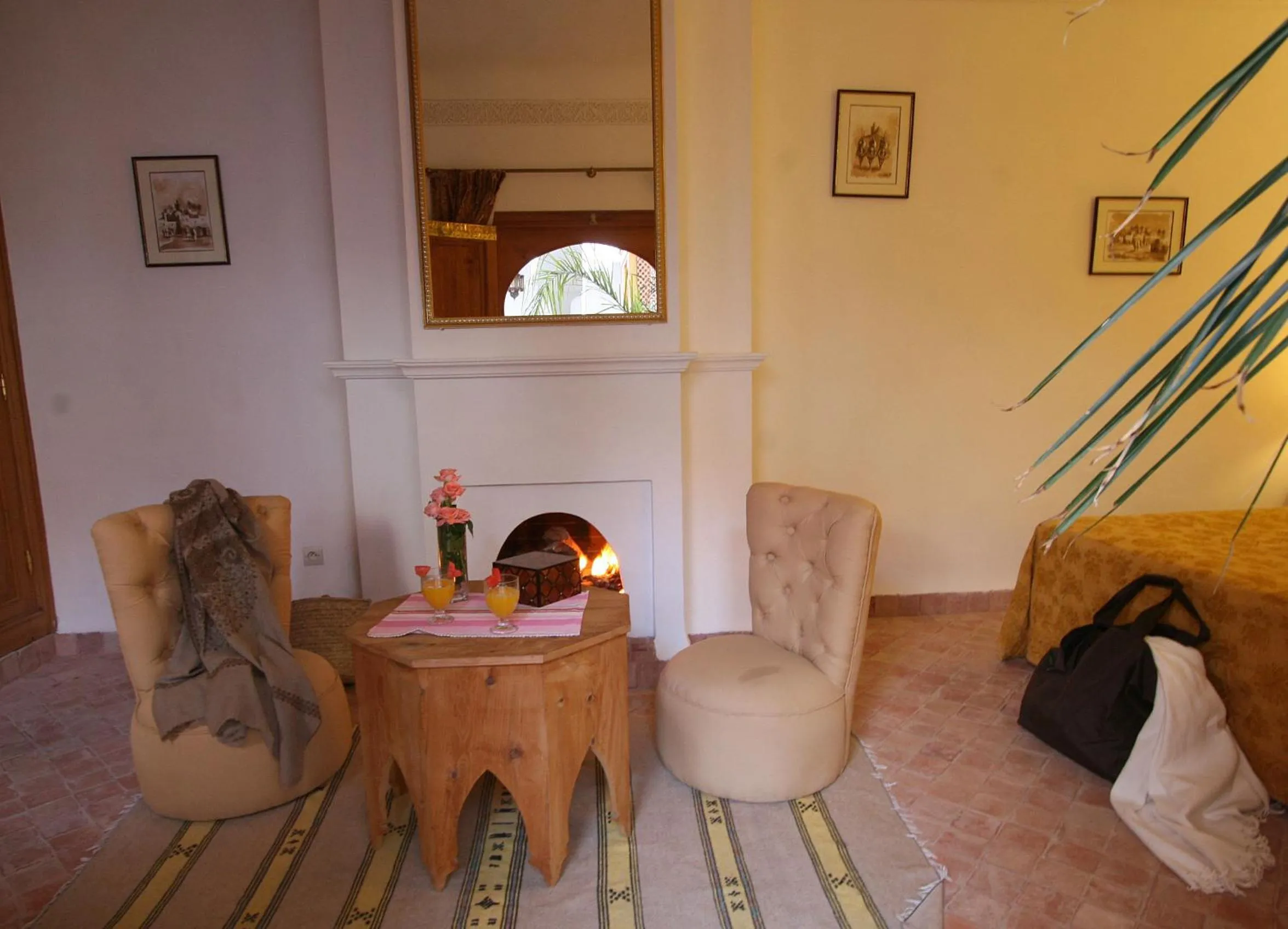 Photo of the whole room in Riad Chameau FDC Hôtel SPA