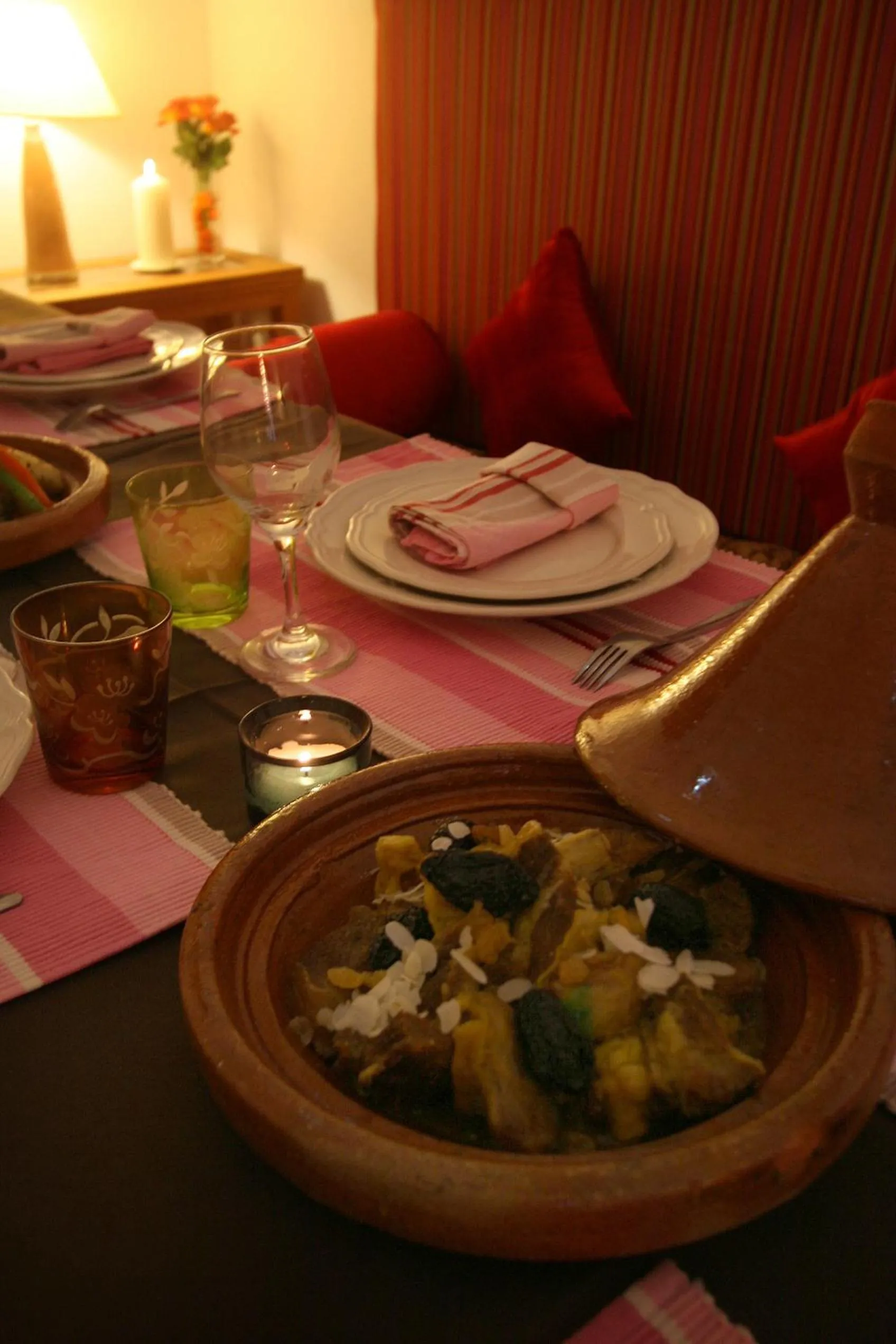 Dining area in Riad Chameau FDC Hôtel SPA