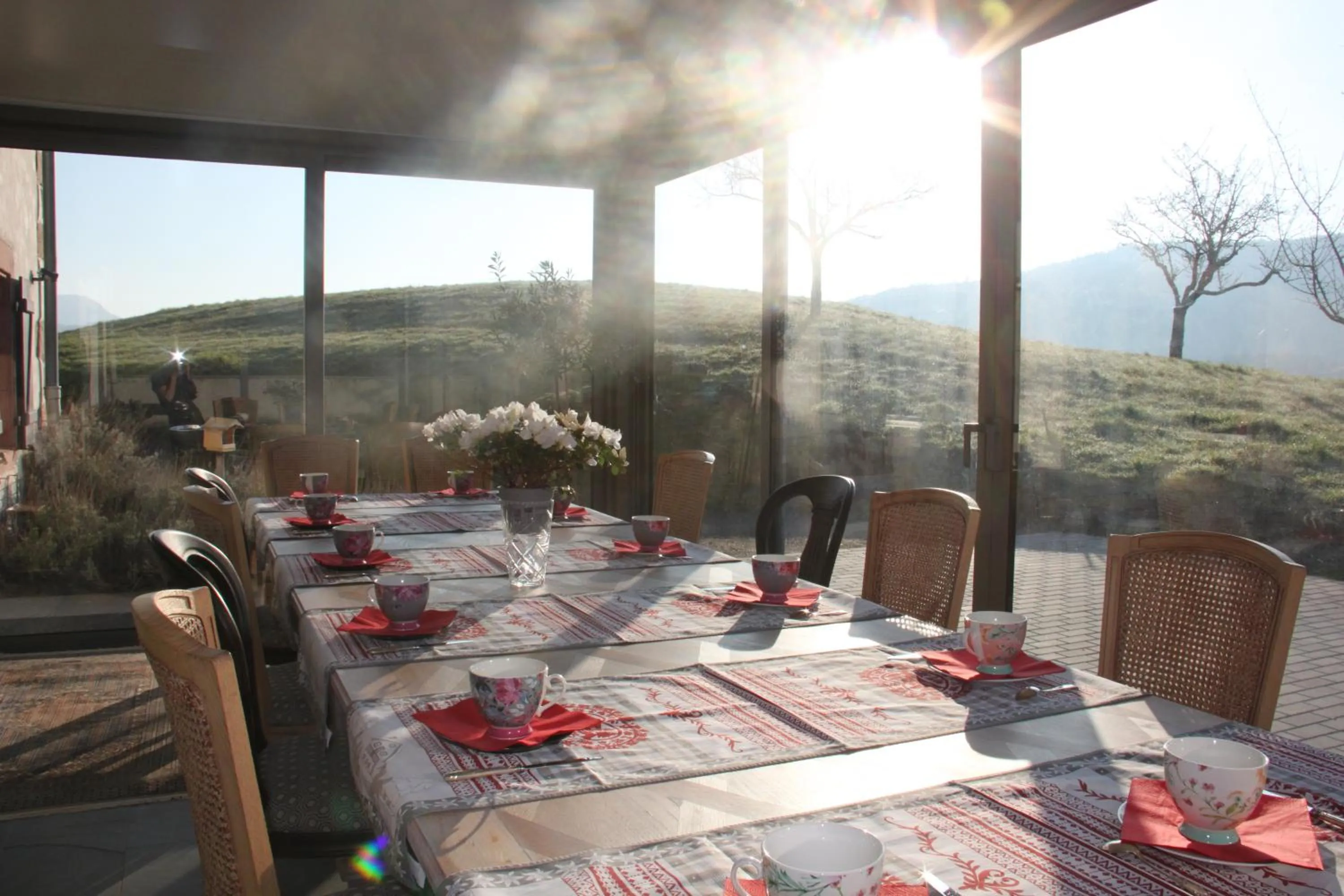 Breakfast in La Colline Du Baa - Maison d'hôtes d'exception