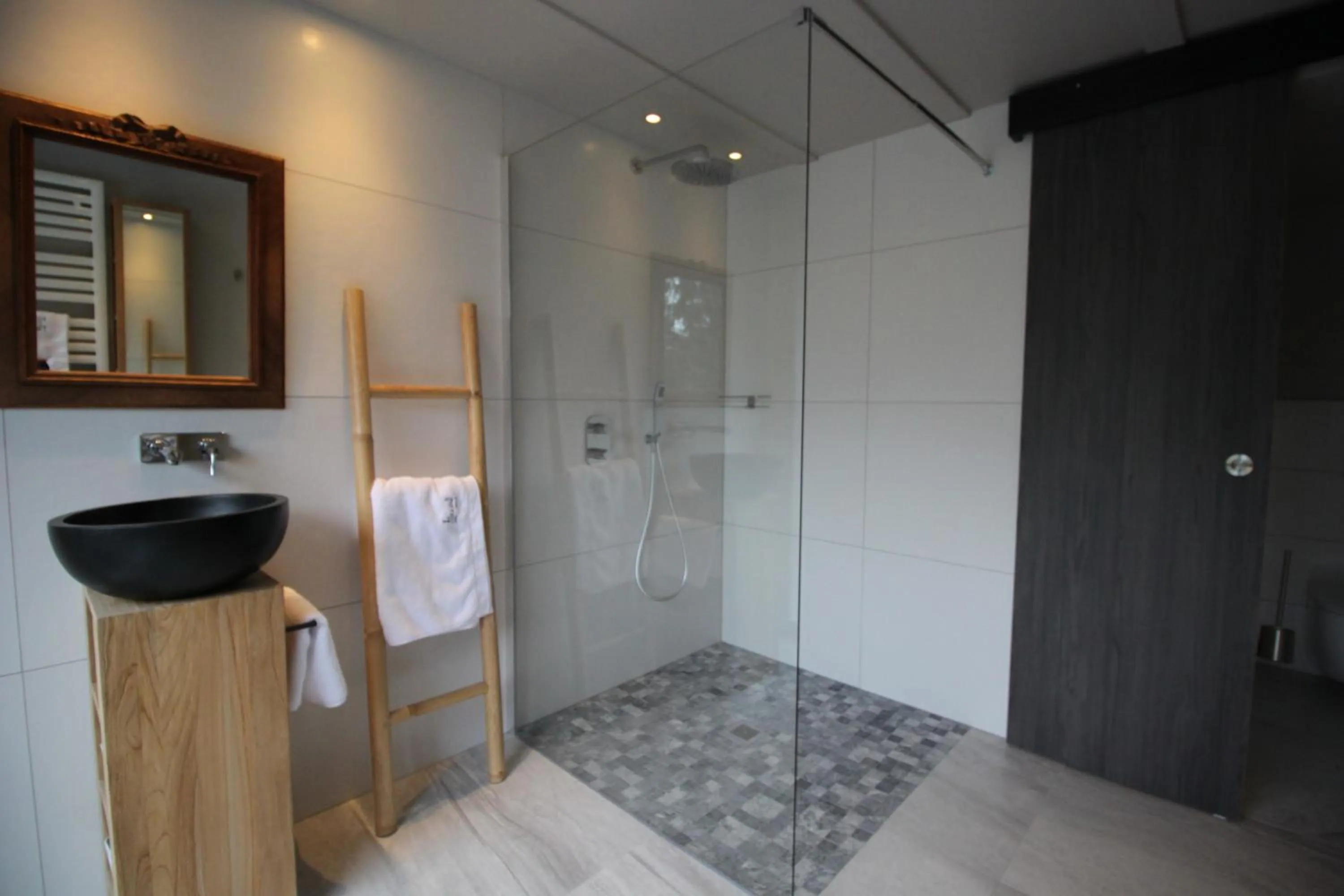 La Colline Du Baa - Maison d'hôtes d'exception