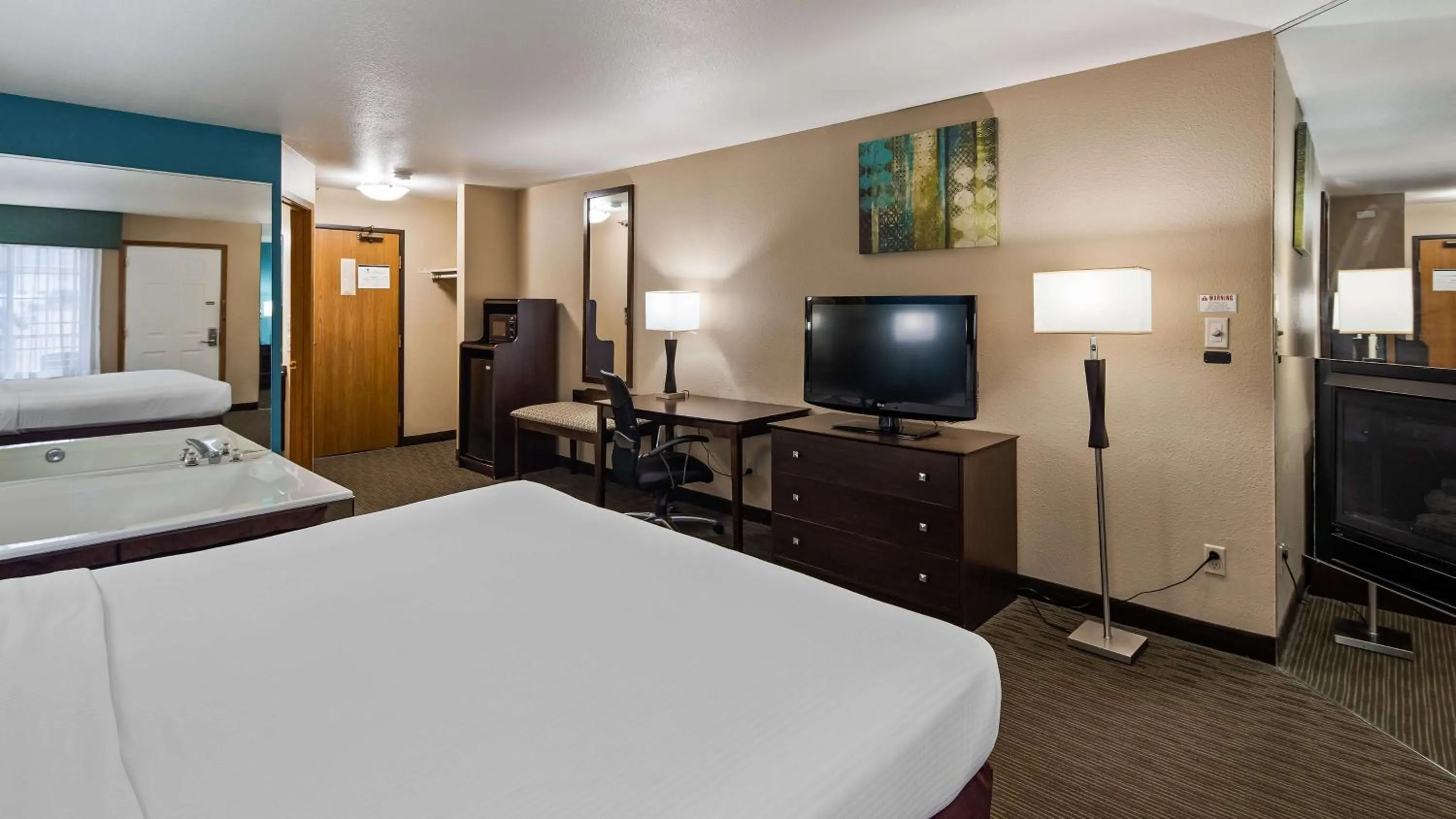 Bedroom, Bed in Best Western Galena Inn & Suites