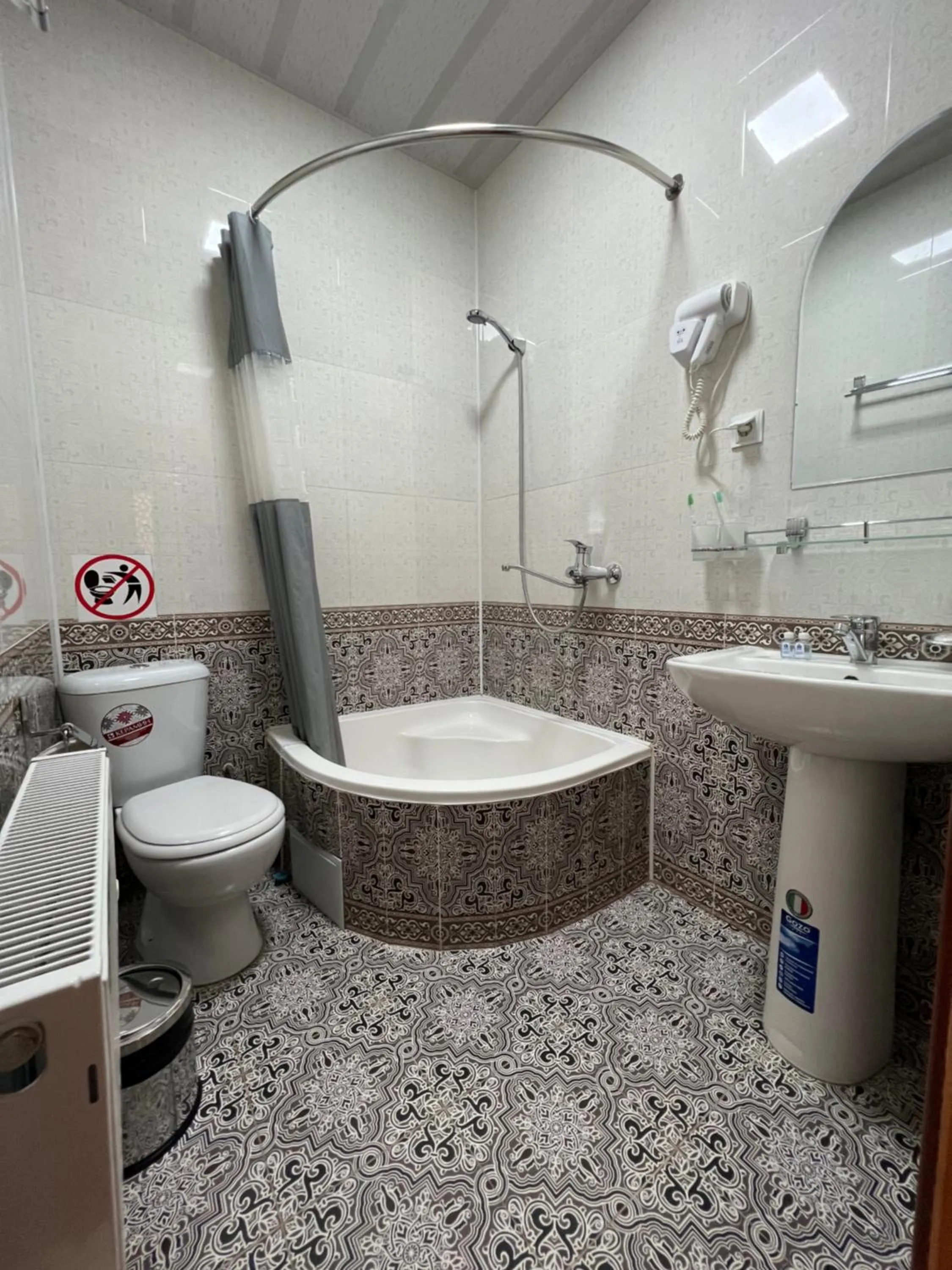 Old Bukhara Boutique