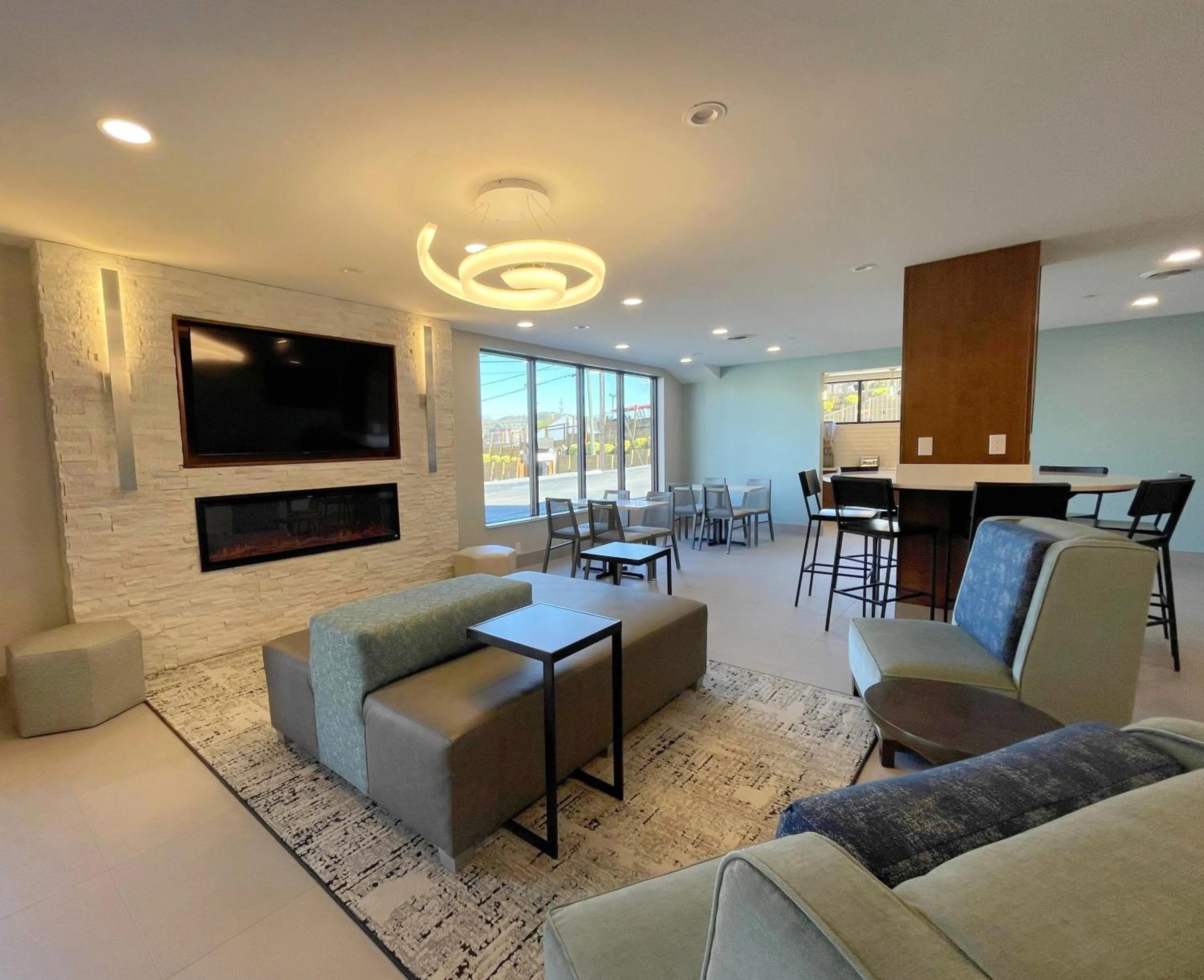 Seating area in Hotel LeBlanc Best Western Signature Collection