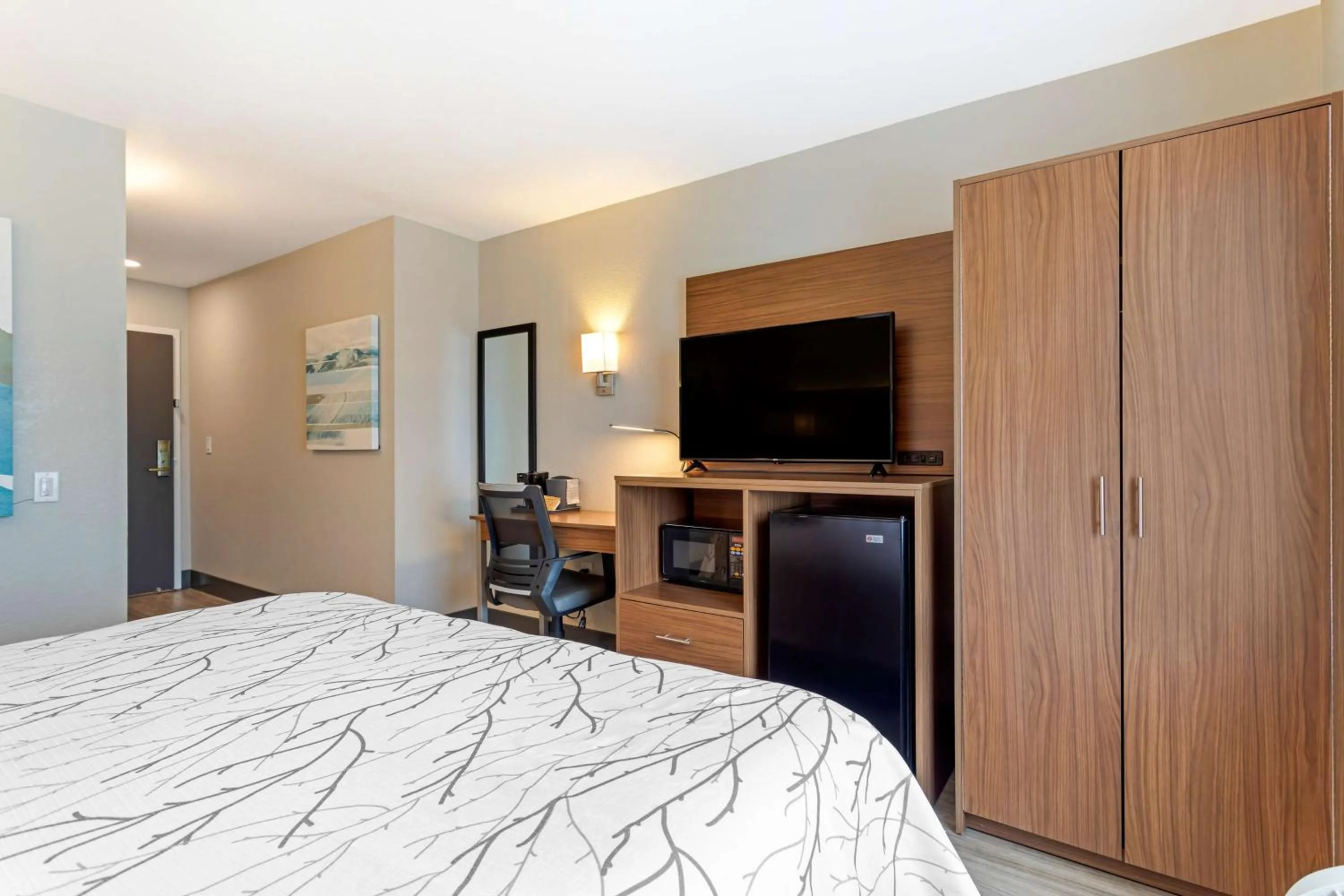 Bedroom, Bed in Hotel LeBlanc Best Western Signature Collection