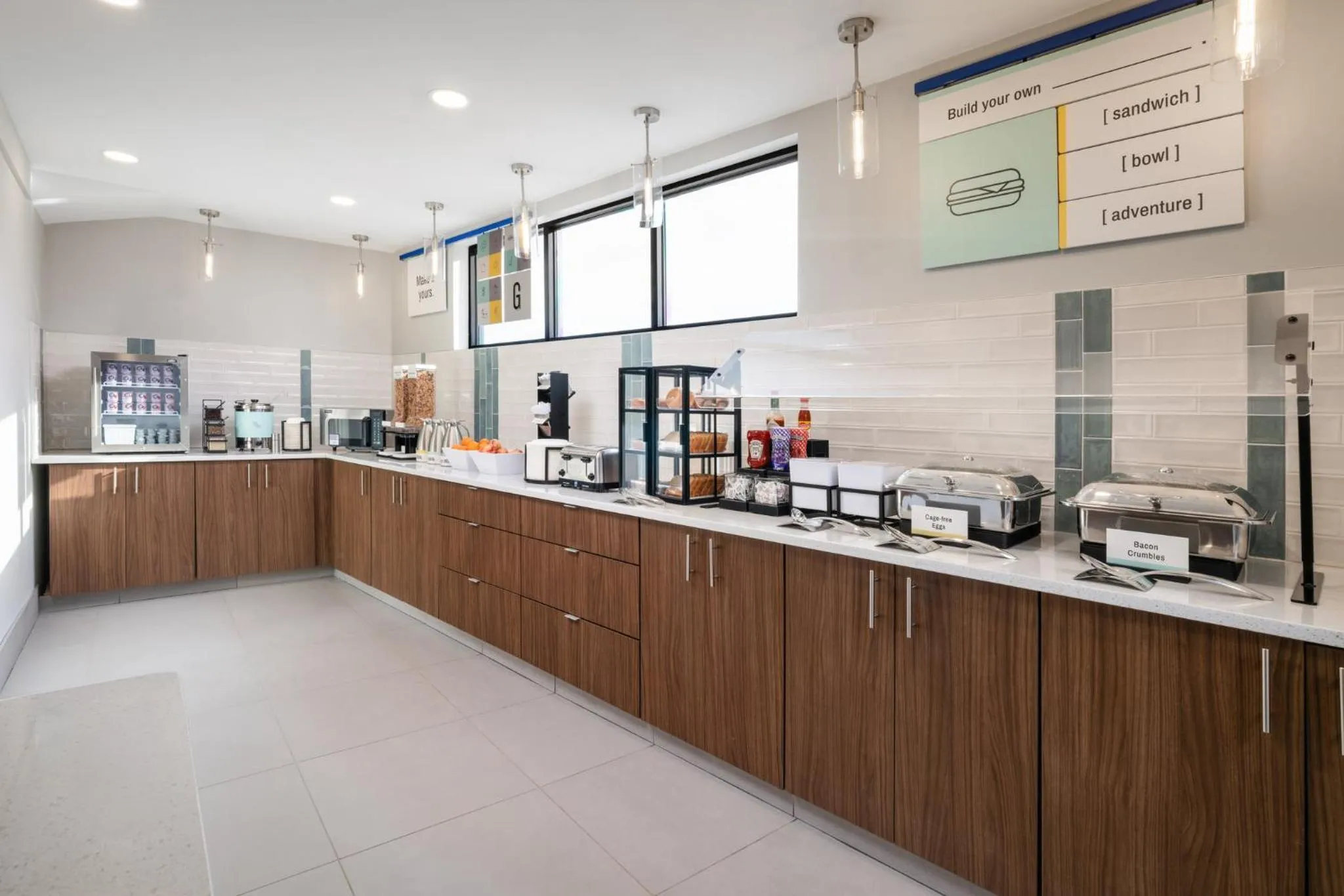 Breakfast in Garner Hotel Pigeon Forge Downtown by IHG