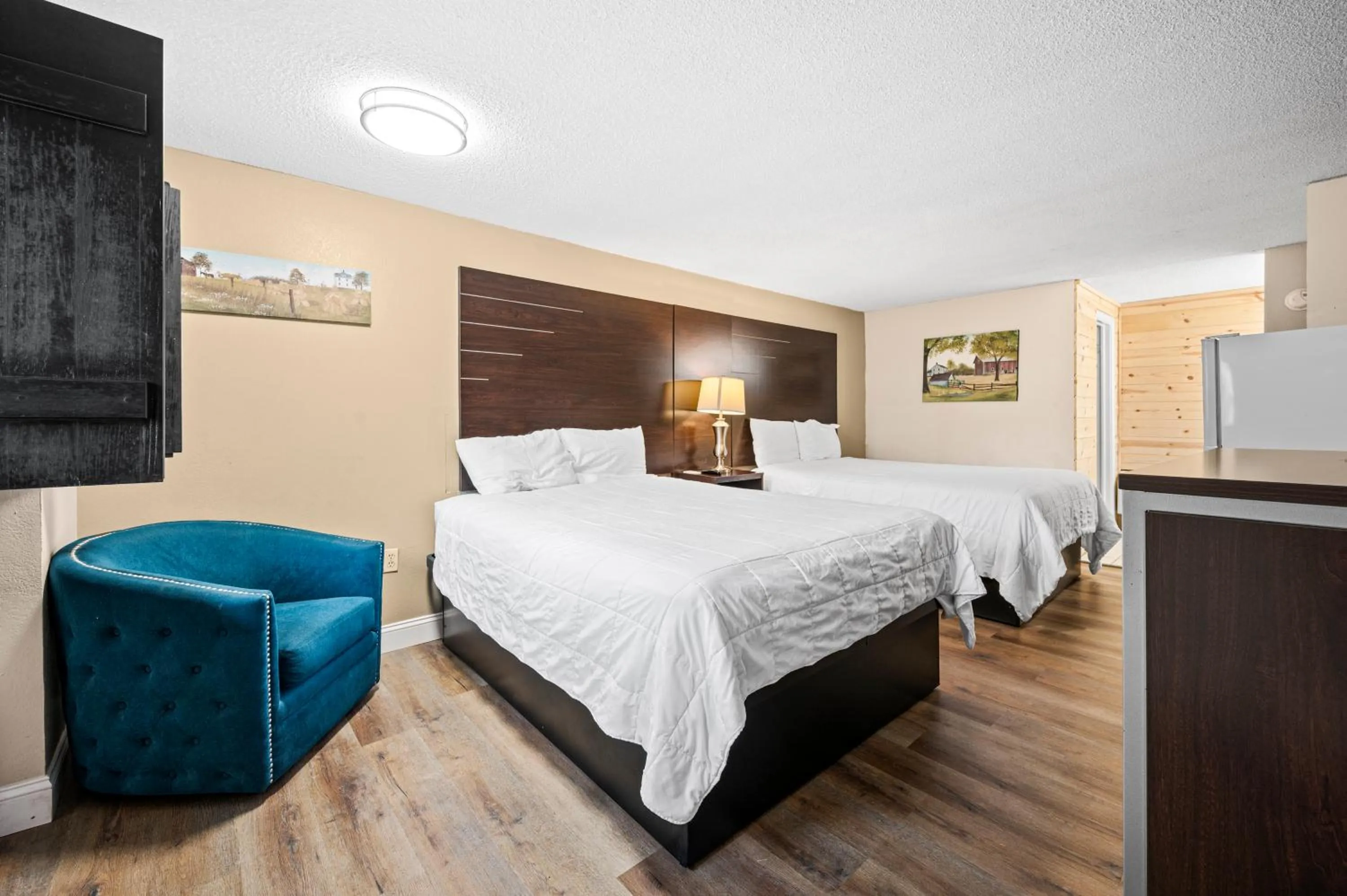 Bed in Country Town N' Suites