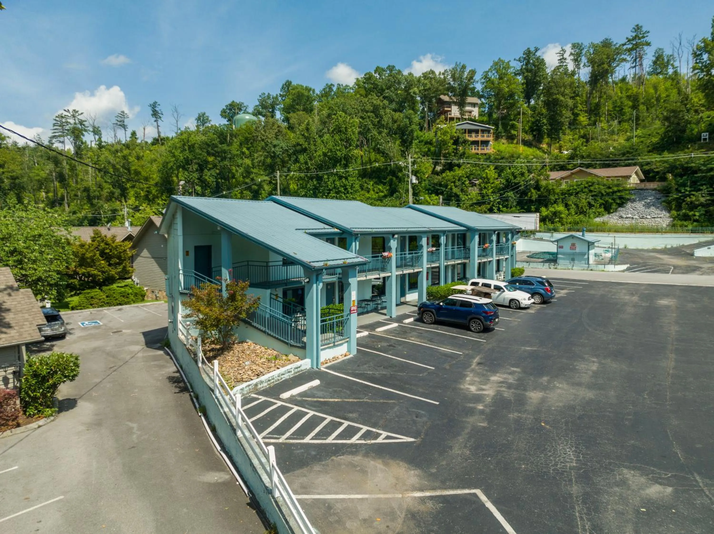 Country Town N' Suites