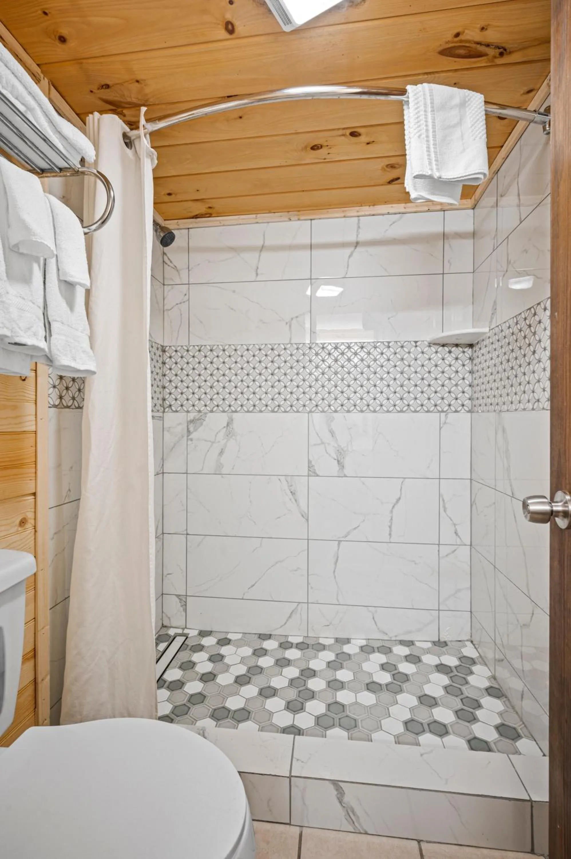 Country Town N' Suites