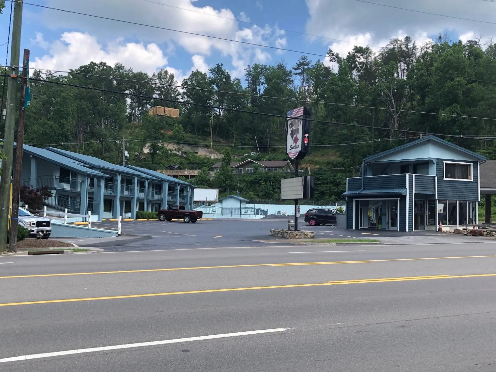 Property building in Country Town N' Suites