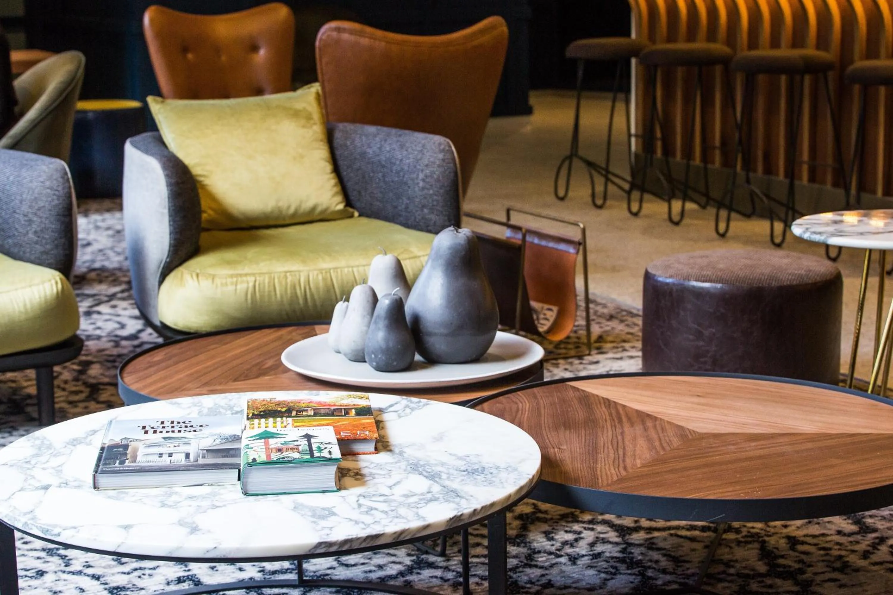 Seating area in Veriu Central