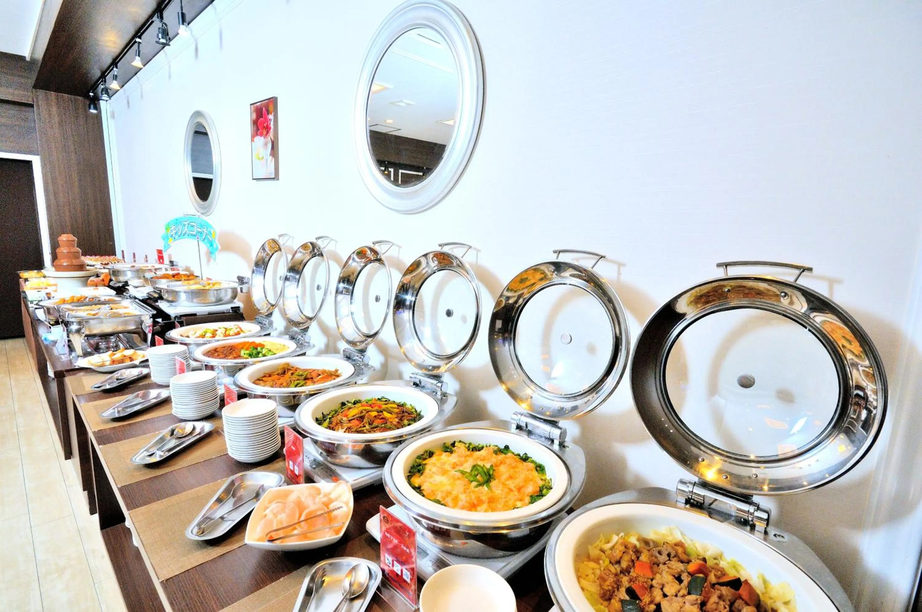 Food in Hotel Katara Resort & Spa