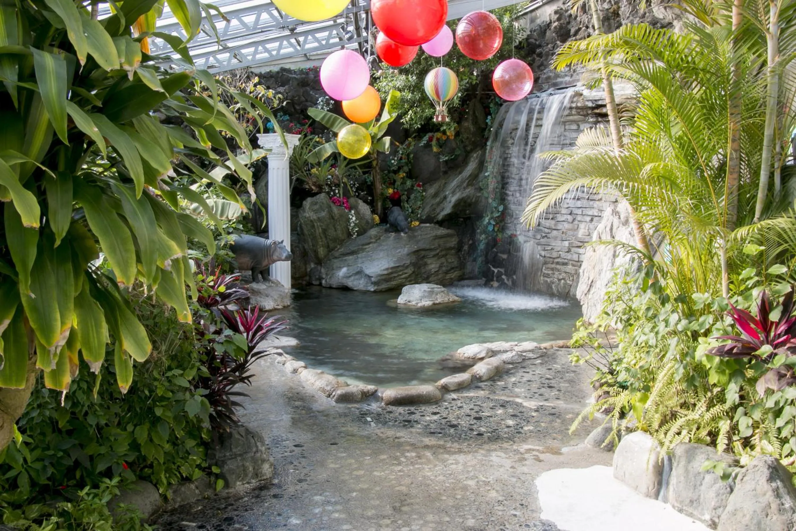 Hot Spring Bath in Hotel Katara Resort & Spa