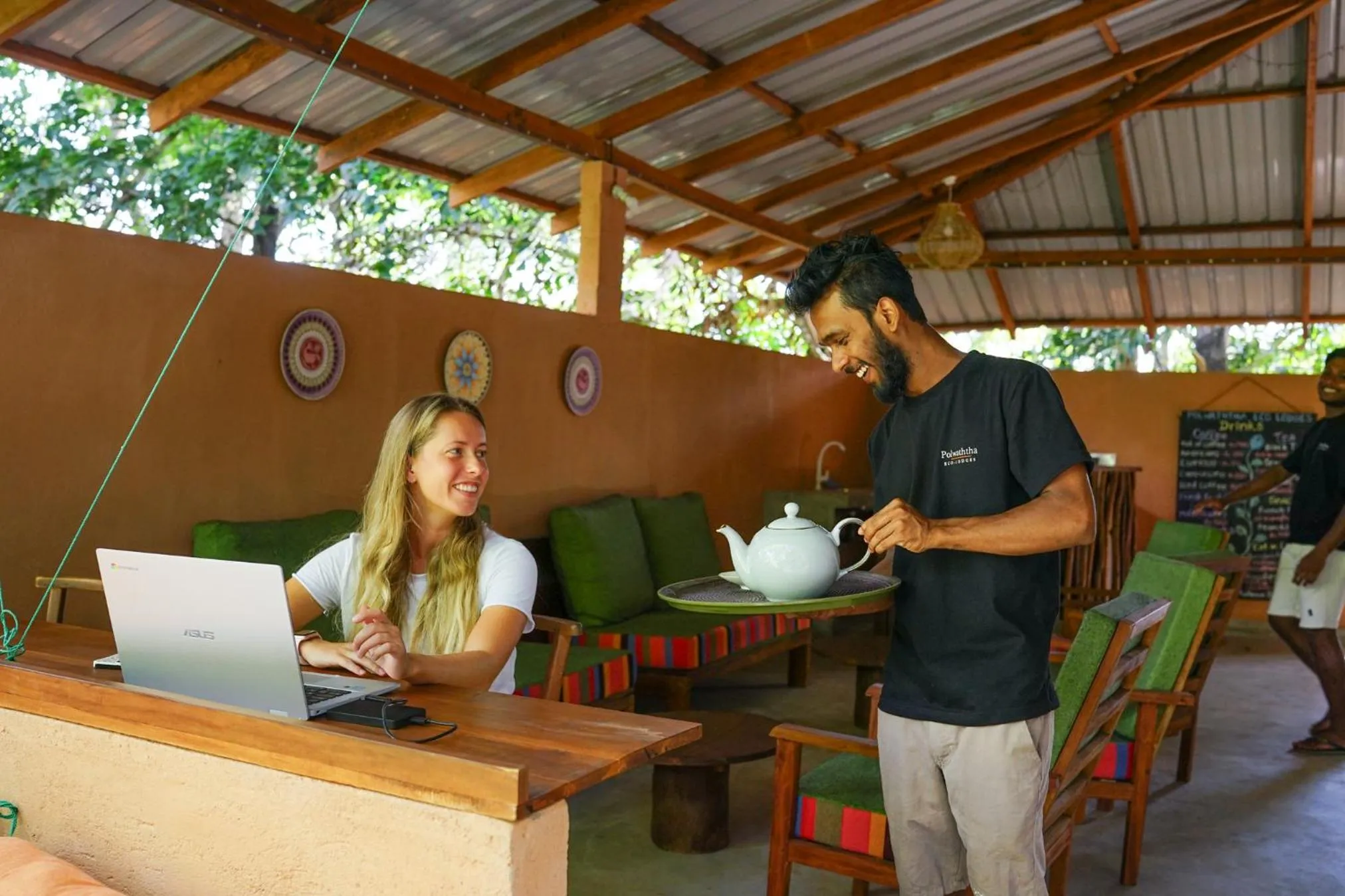 Communal lounge/ TV room in Polwaththa Eco Lodges