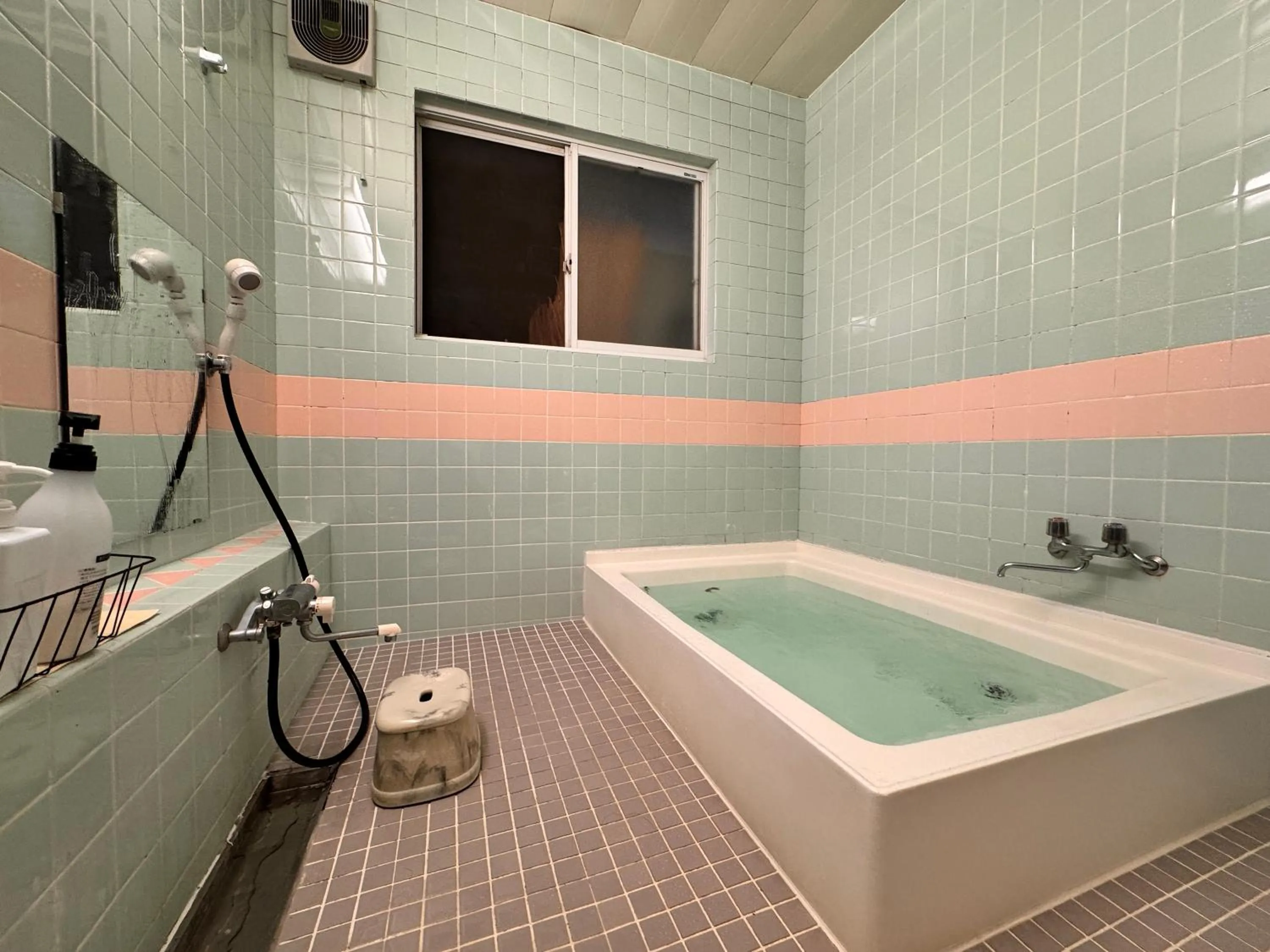 Bathroom in Rantanrirun ランタンリルン