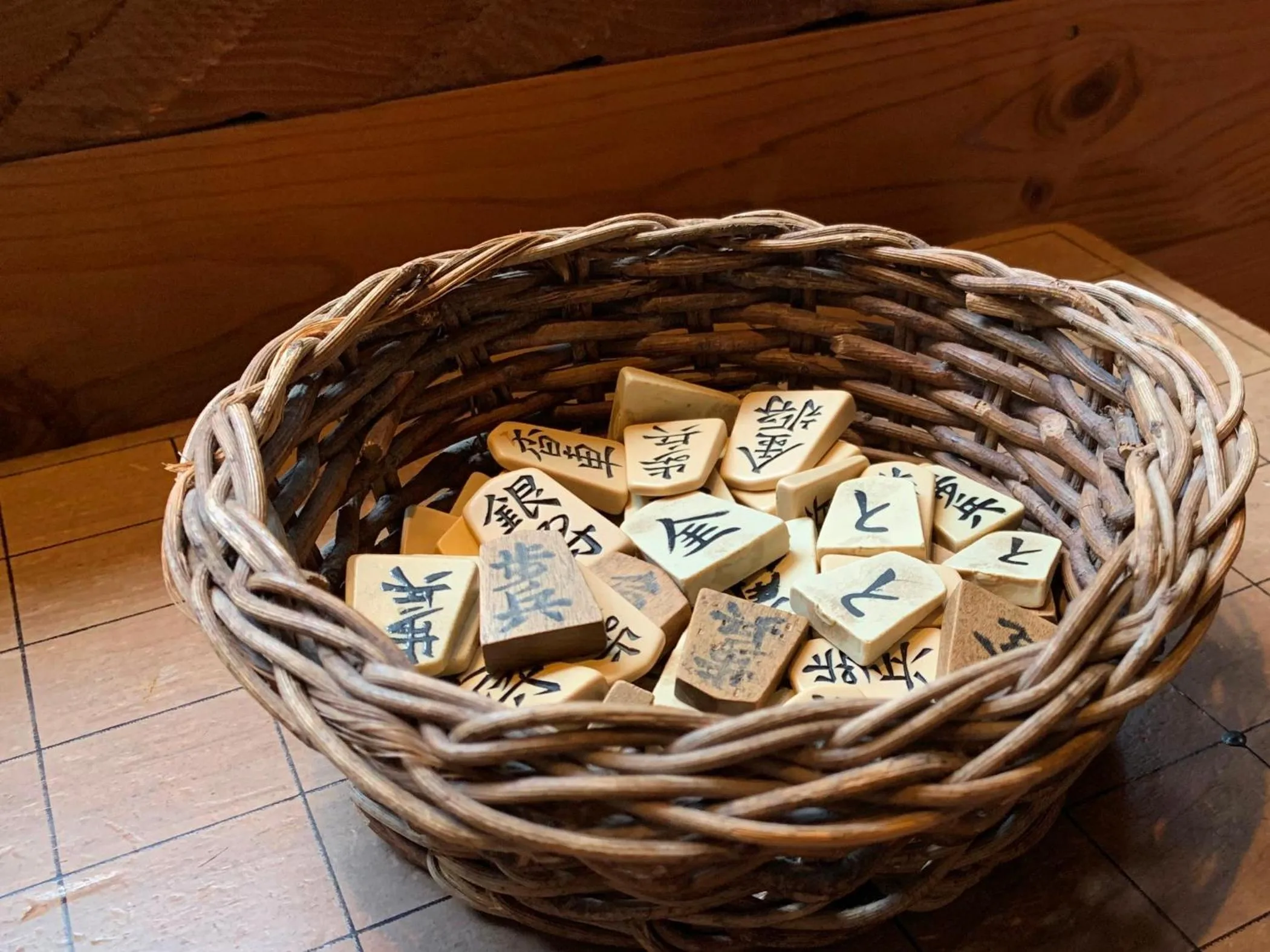 Communal lounge/ TV room in Rantanrirun ランタンリルン