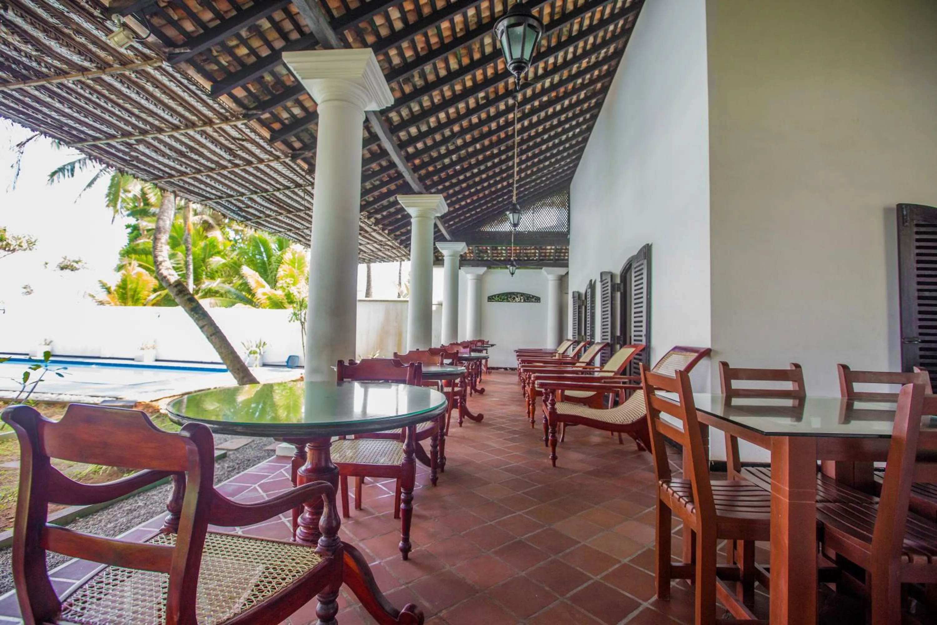Restaurant/places to eat in Villa Tissa Beach Resort