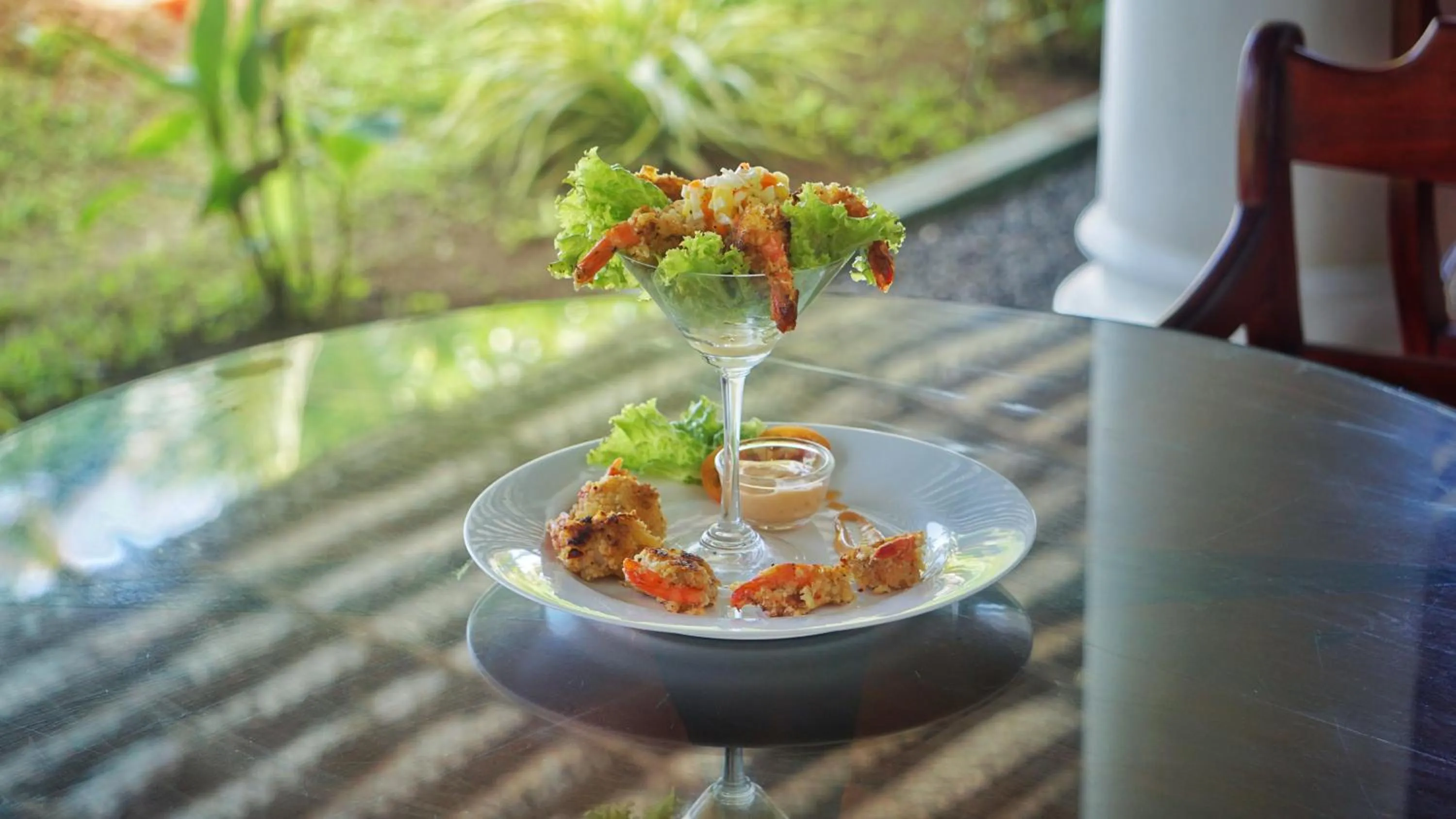 Restaurant/places to eat in Villa Tissa Beach Resort