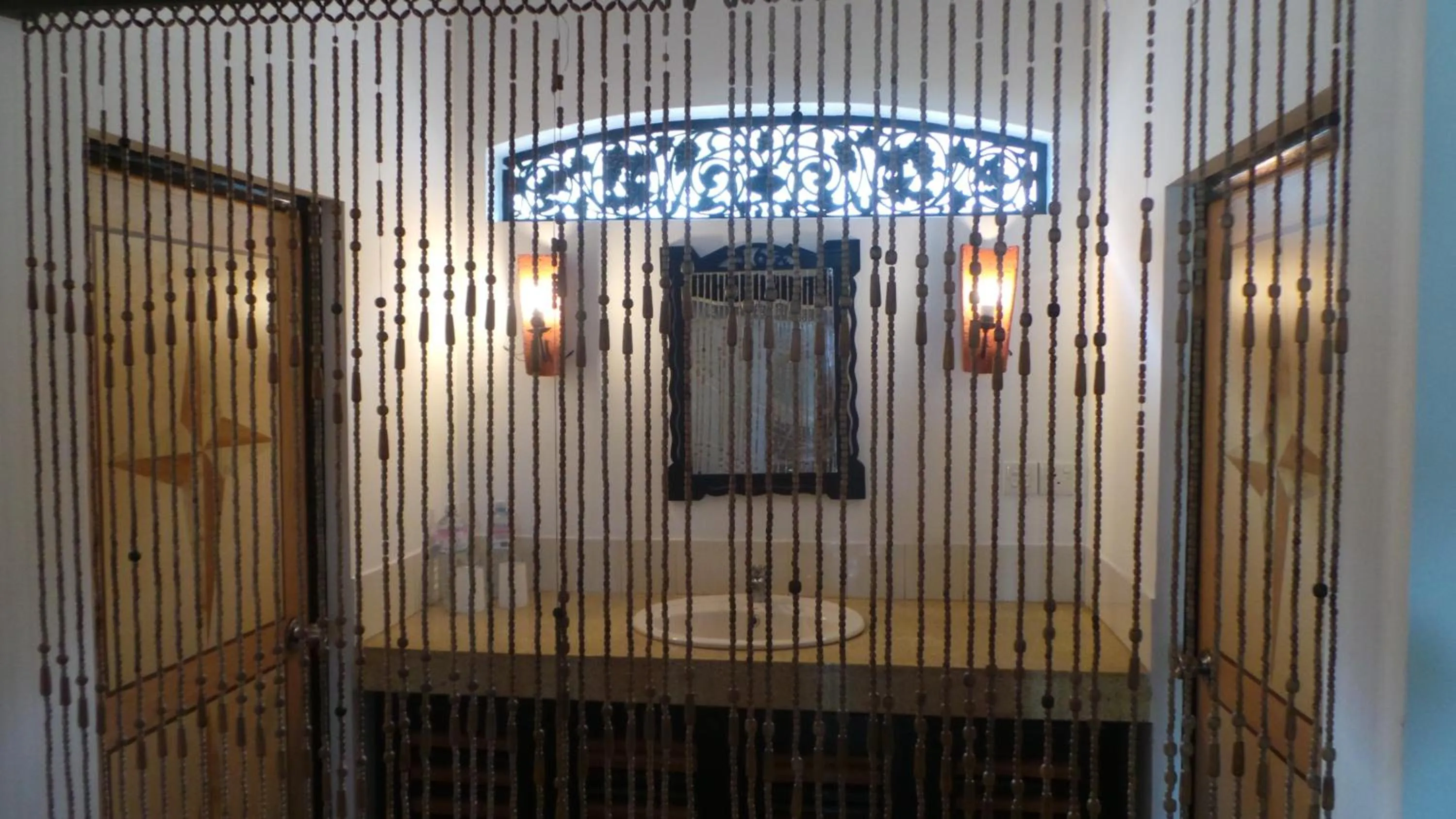 Bathroom in Villa Tissa Beach Resort