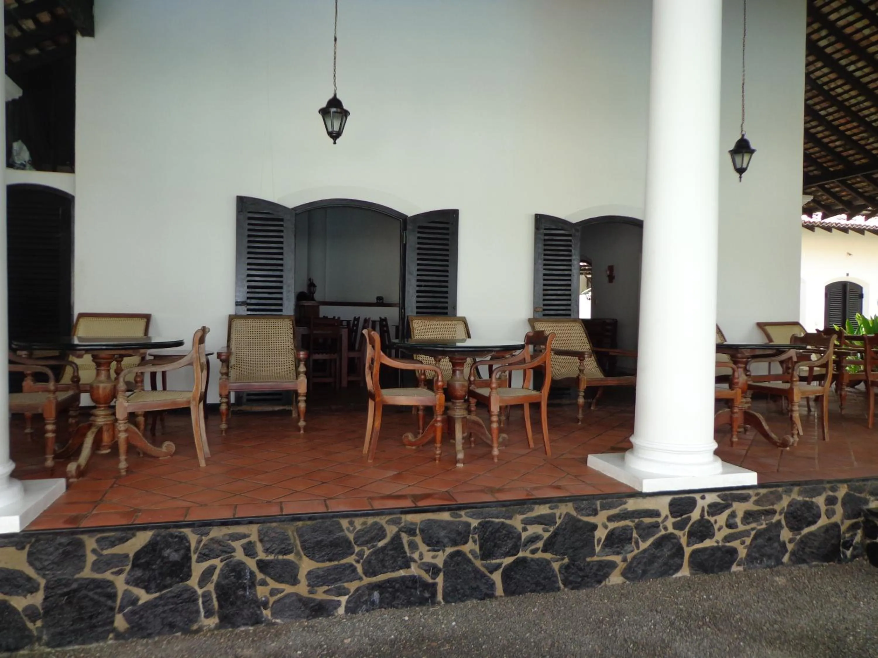 Restaurant/places to eat in Villa Tissa Beach Resort