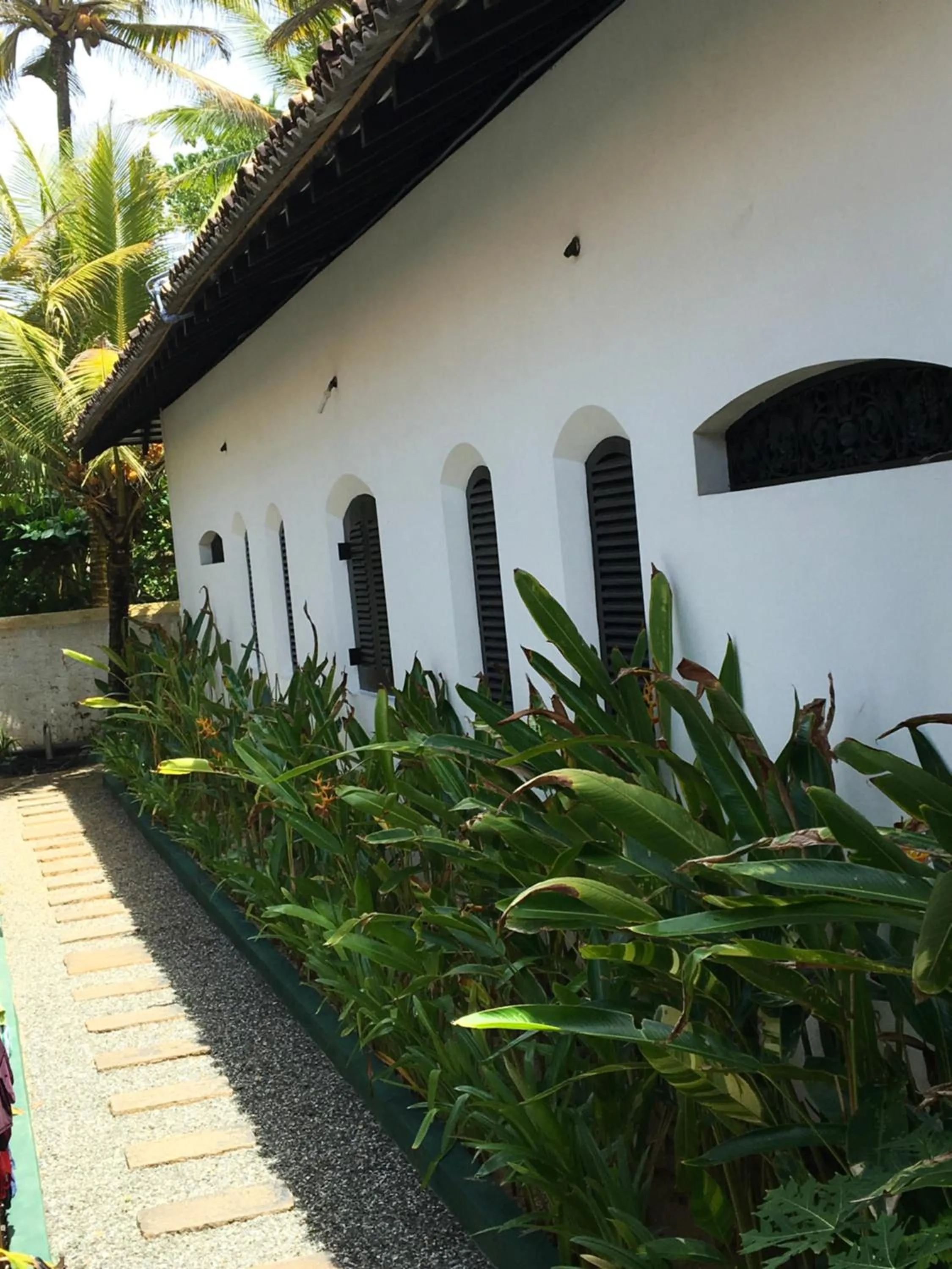 Garden in Villa Tissa Beach Resort