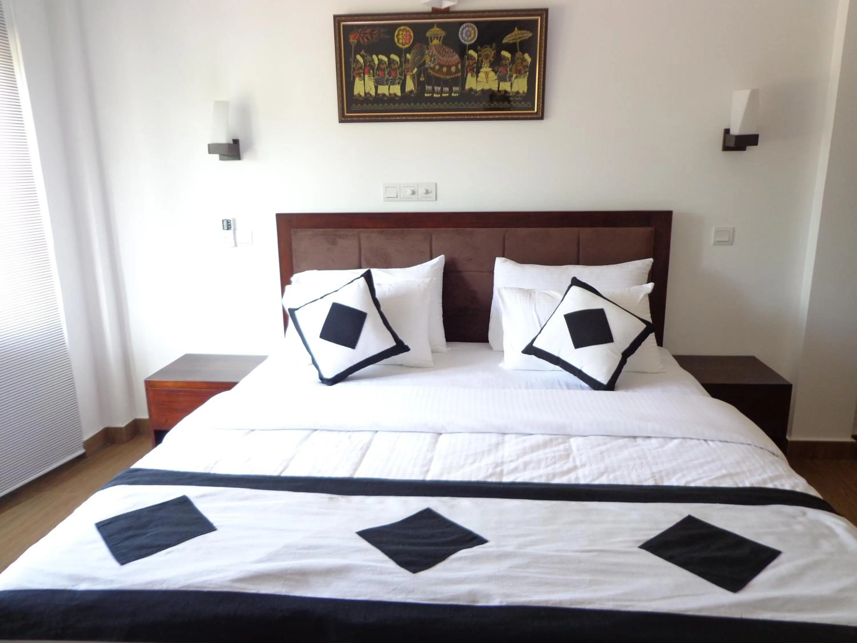 Bedroom, Bed in Villa Tissa Beach Resort