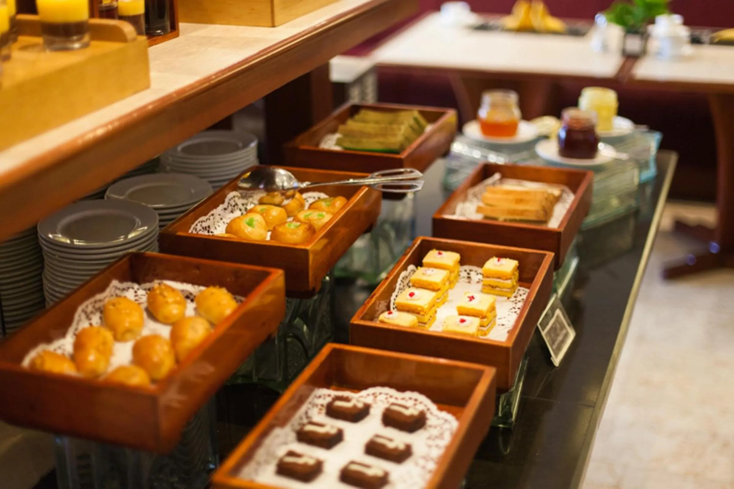 Buffet breakfast in Hotel Sahid Surabaya