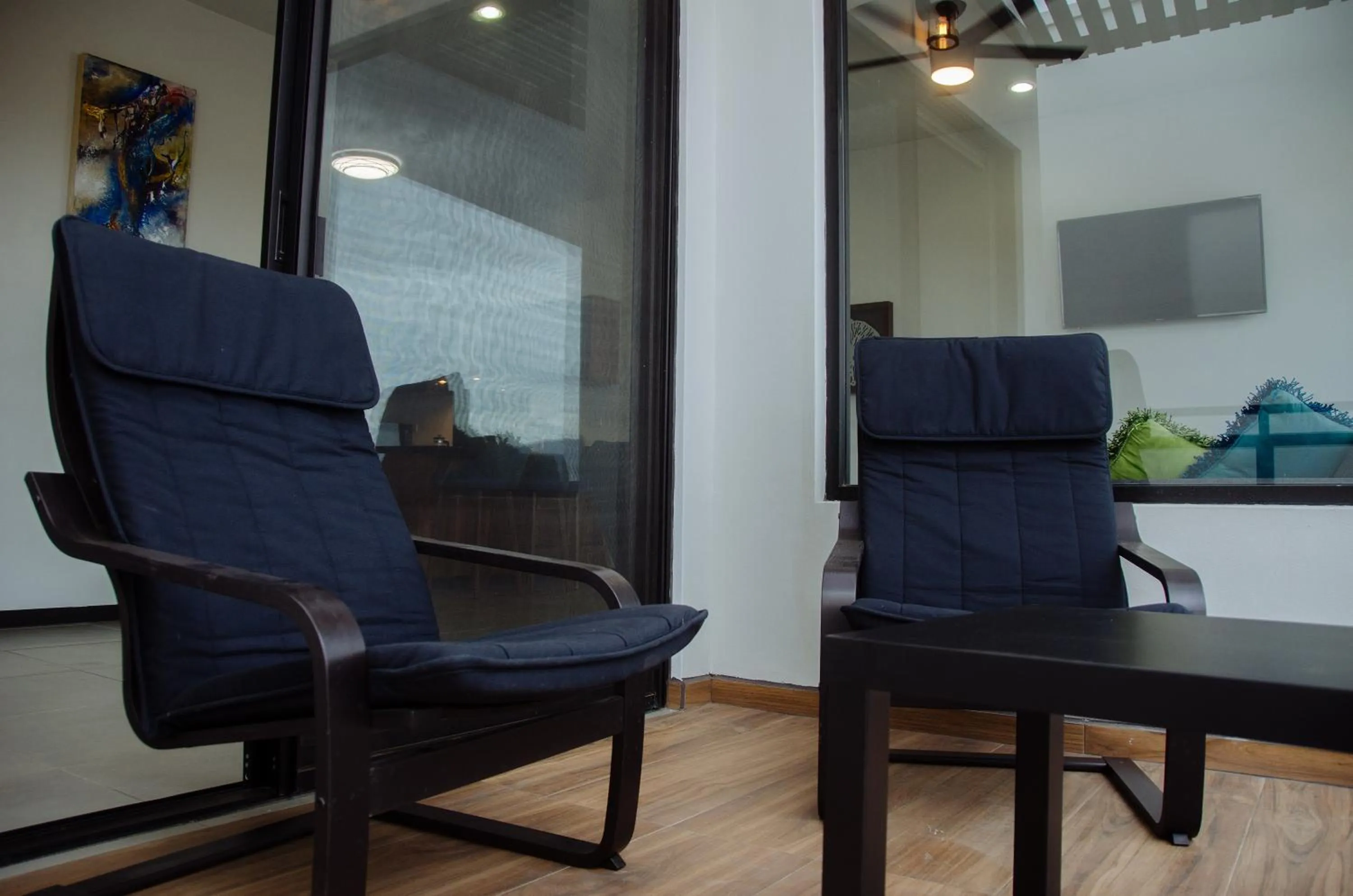 Property building in El Refugio