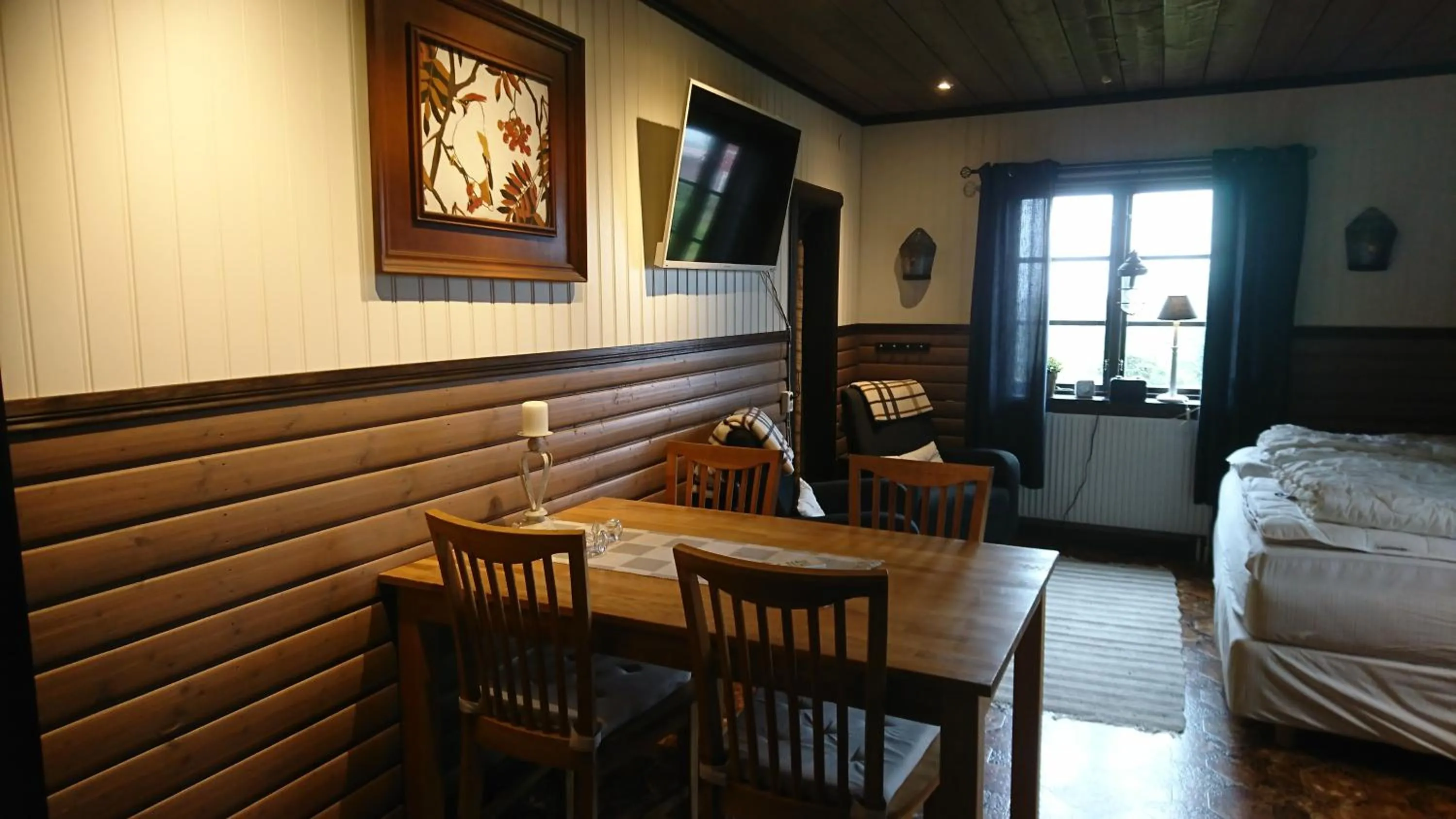 Dining area, Bed in Backlund Boende i Dalarna