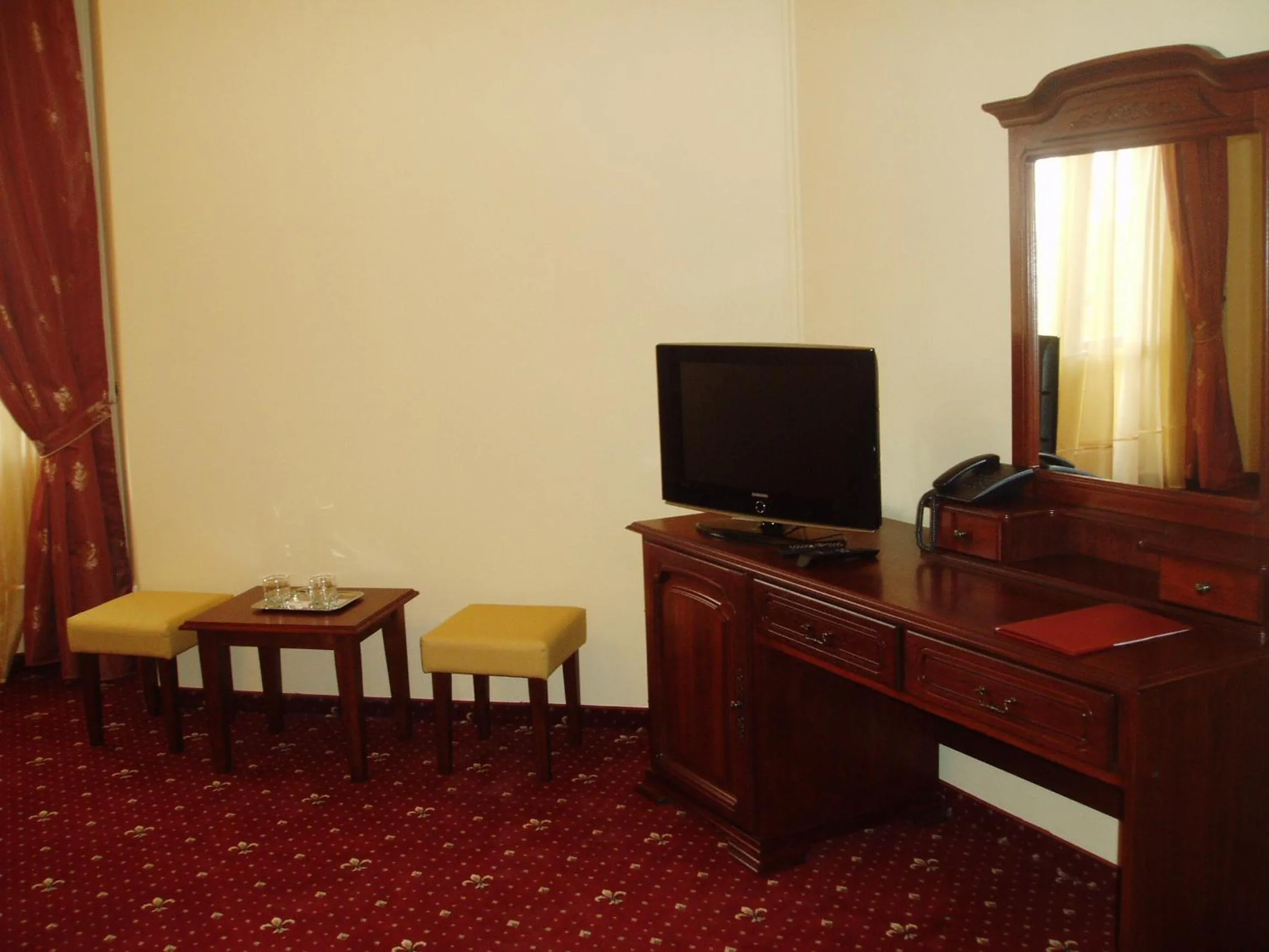 Decorative detail in Duet Plus