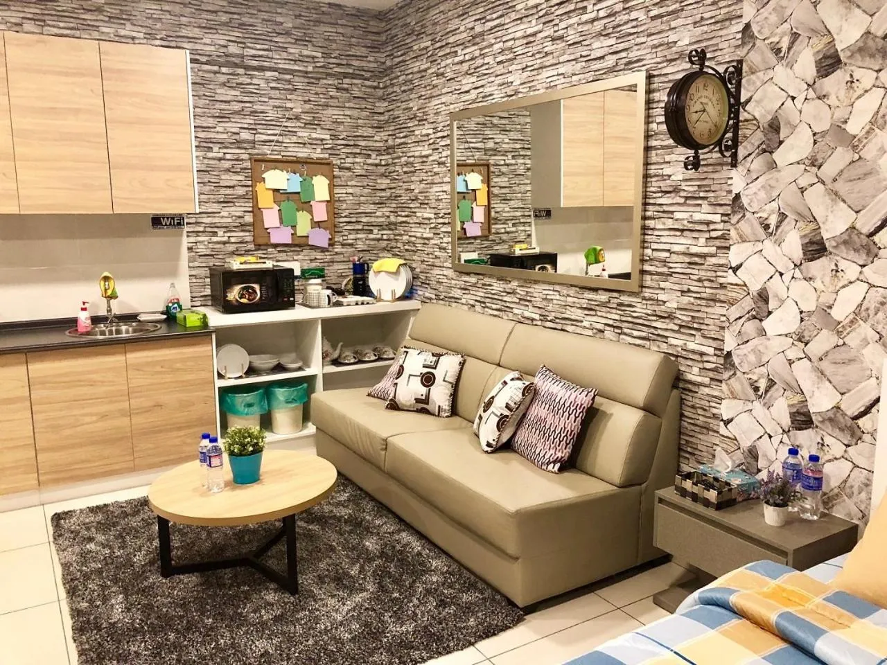 Buff Evo Soho Bangi Sentral with NETFLIX & WiFi