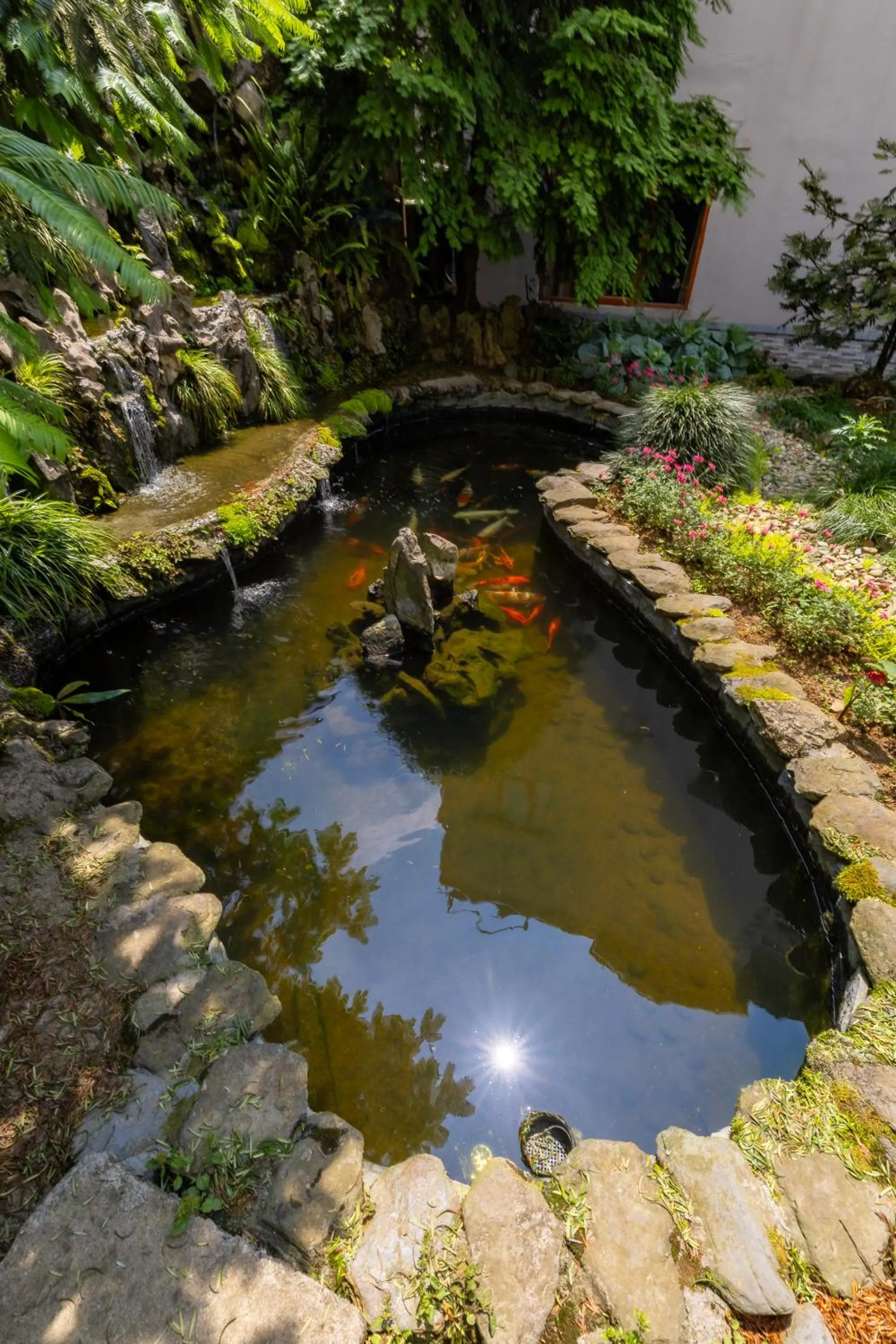 Property building in Lustig Hostel