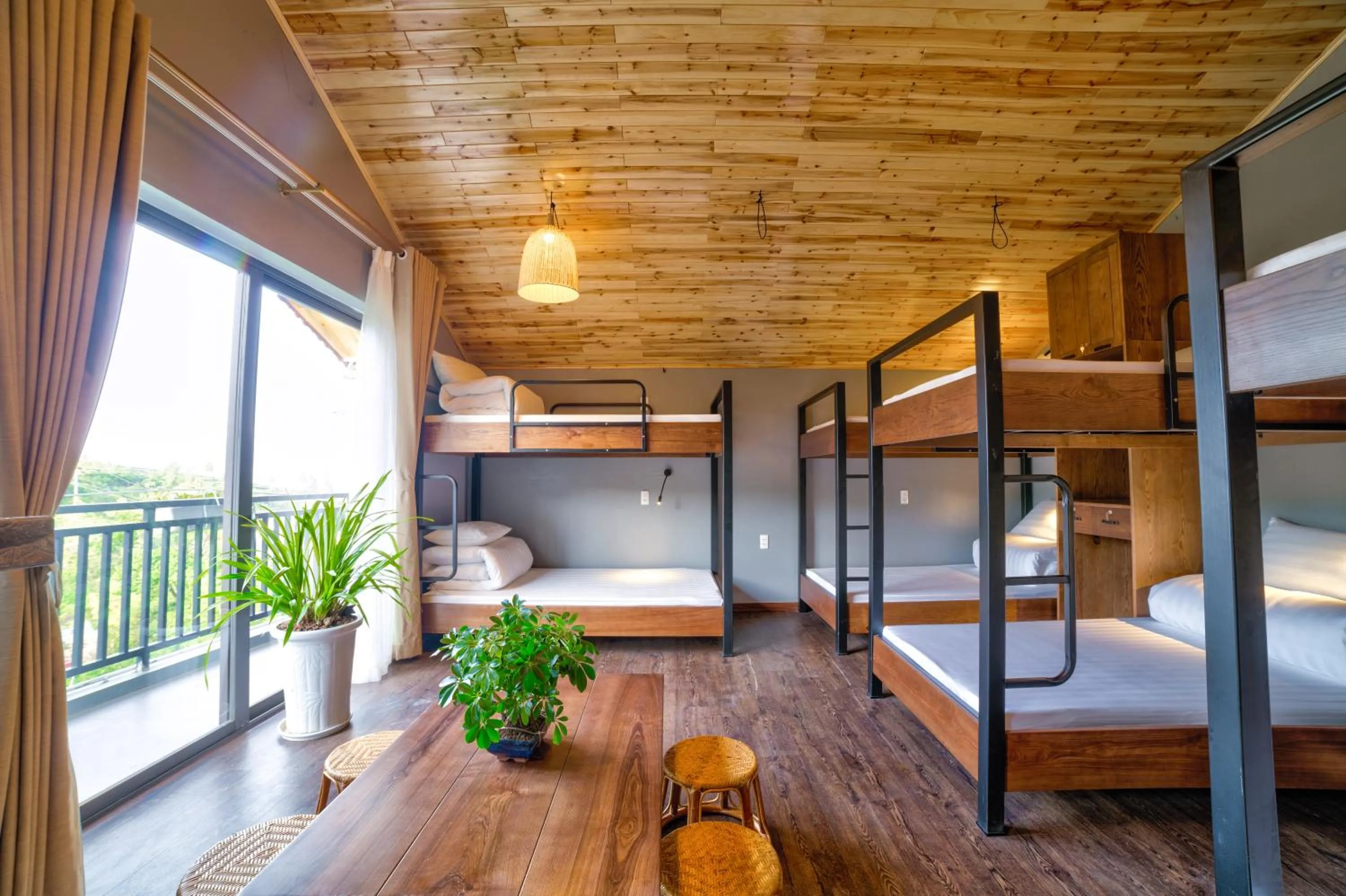 Seating area in Lustig Hostel