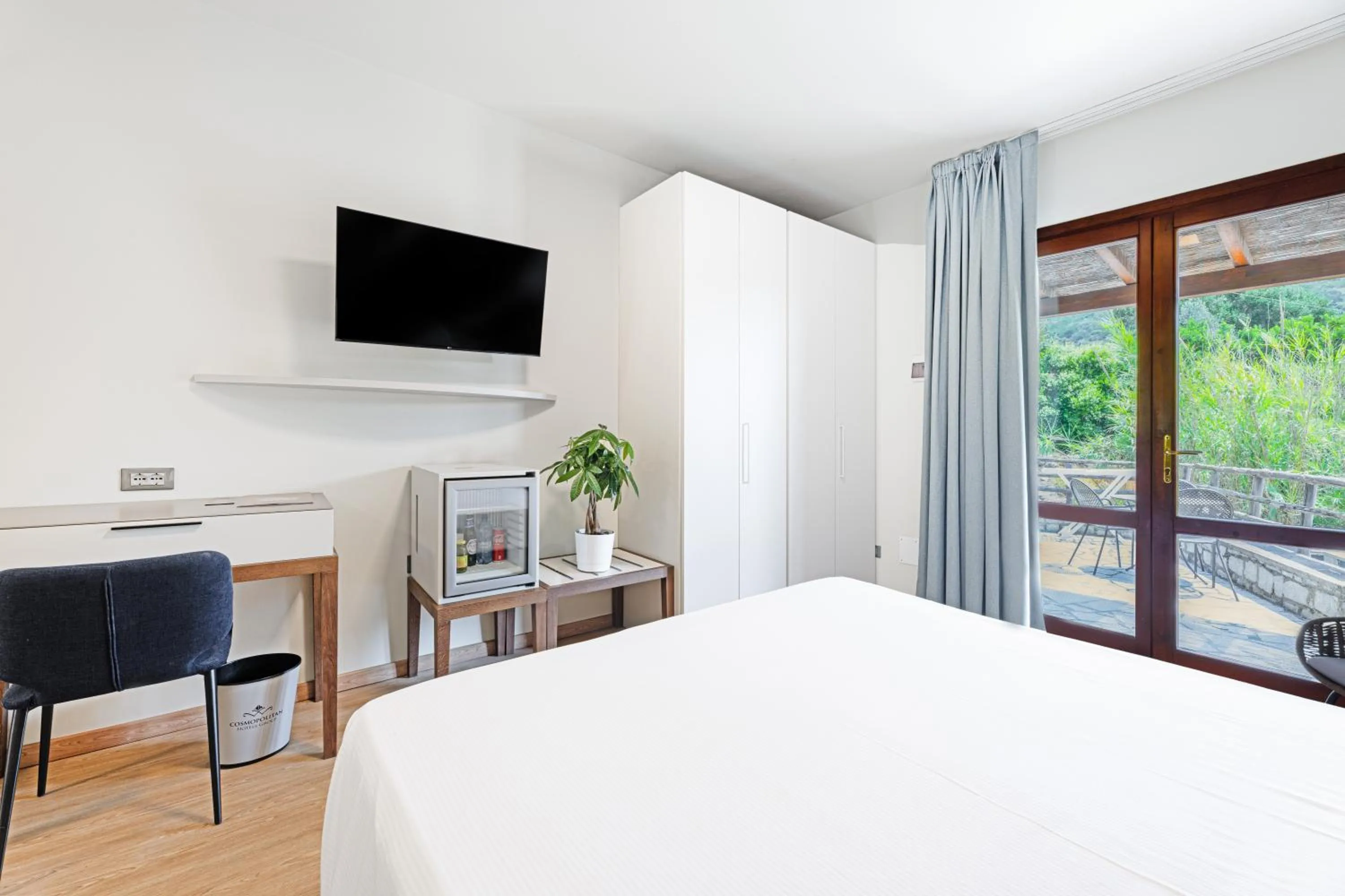 Bed in Hotel Baia Imperiale