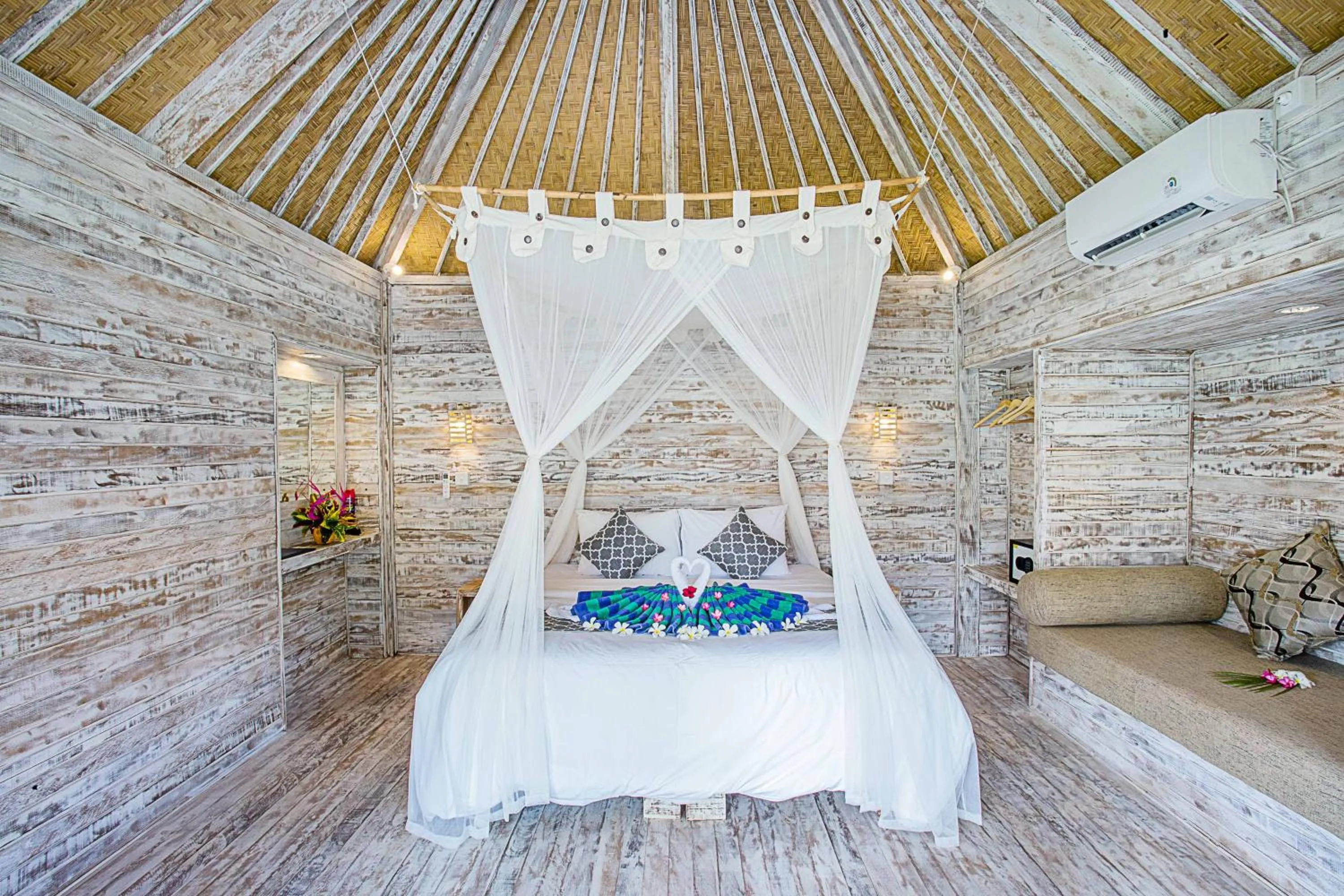 Bed in D'Coin Lembongan