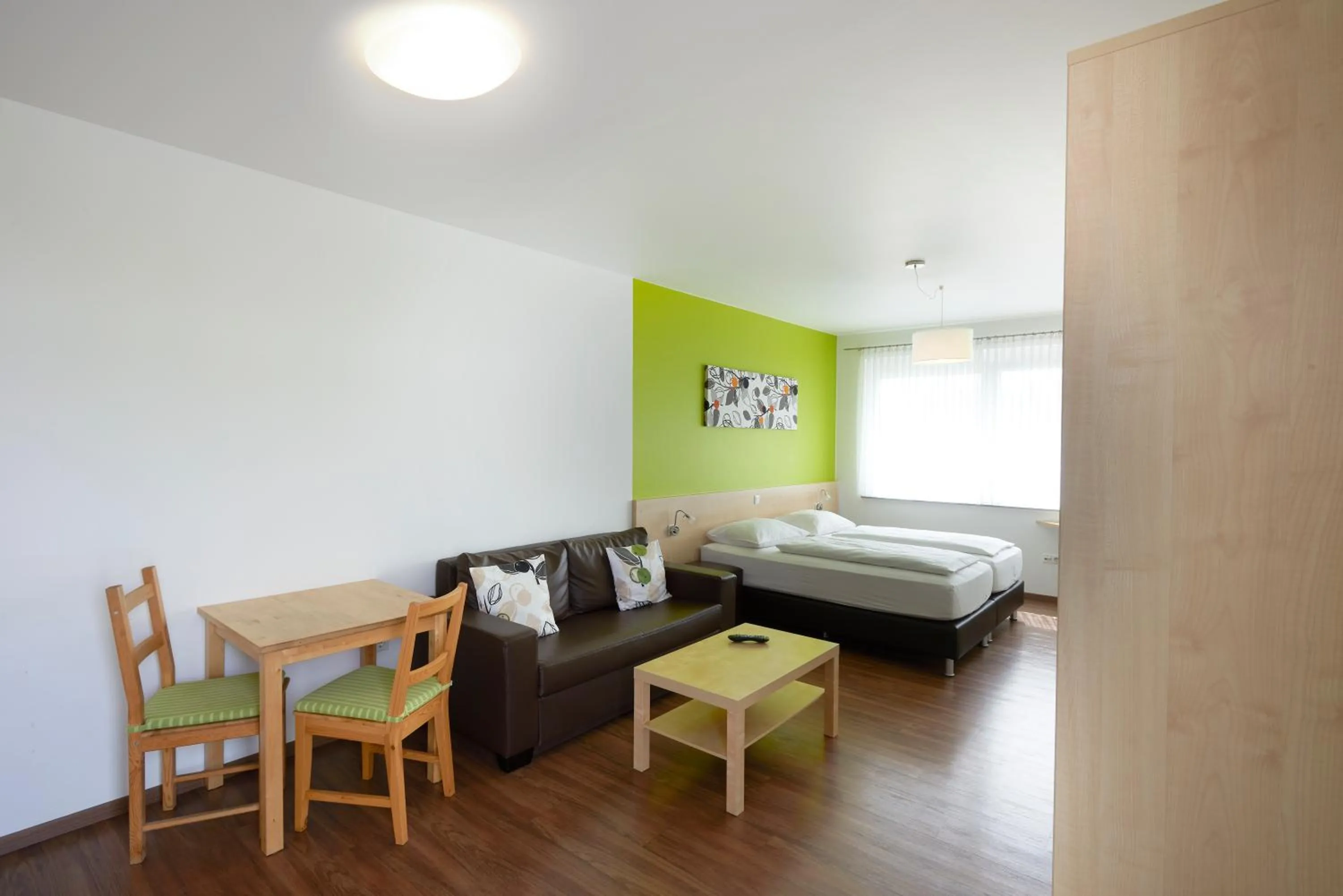 Photo of the whole room, Bed in City Motel Soest